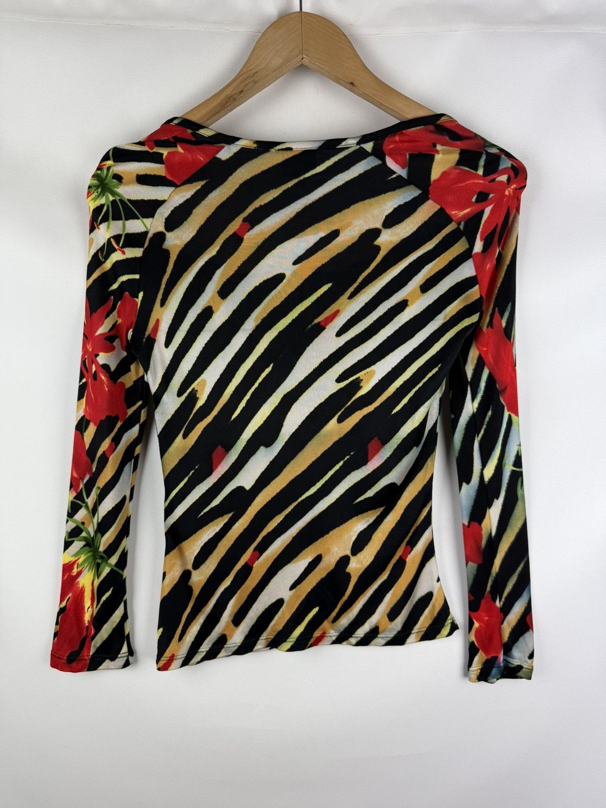 Versace Jeans Couture Versace Jeans Couture VTG Long Sleeve Patterned Tunic Blouse Size M / US 6-8 / IT 42-44 - 14 Thumbnail
