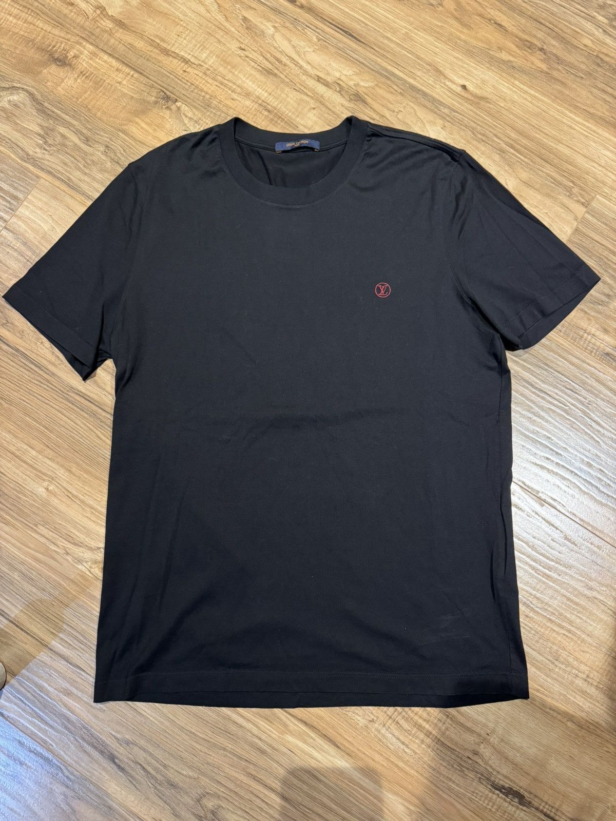 Louis Vuitton Louis Vuitton T-shirt Size US L / EU 52-54 / 3 - 1 Thumbnail