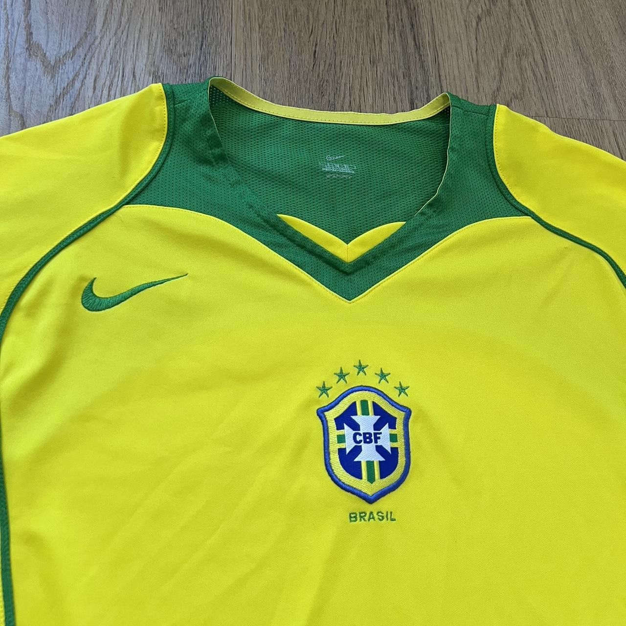 Nike 2004-06 Brasil Nike Home Football Shirt Ronaldo Ronaldinho Size US L / EU 52-54 / 3 - 3 Thumbnail