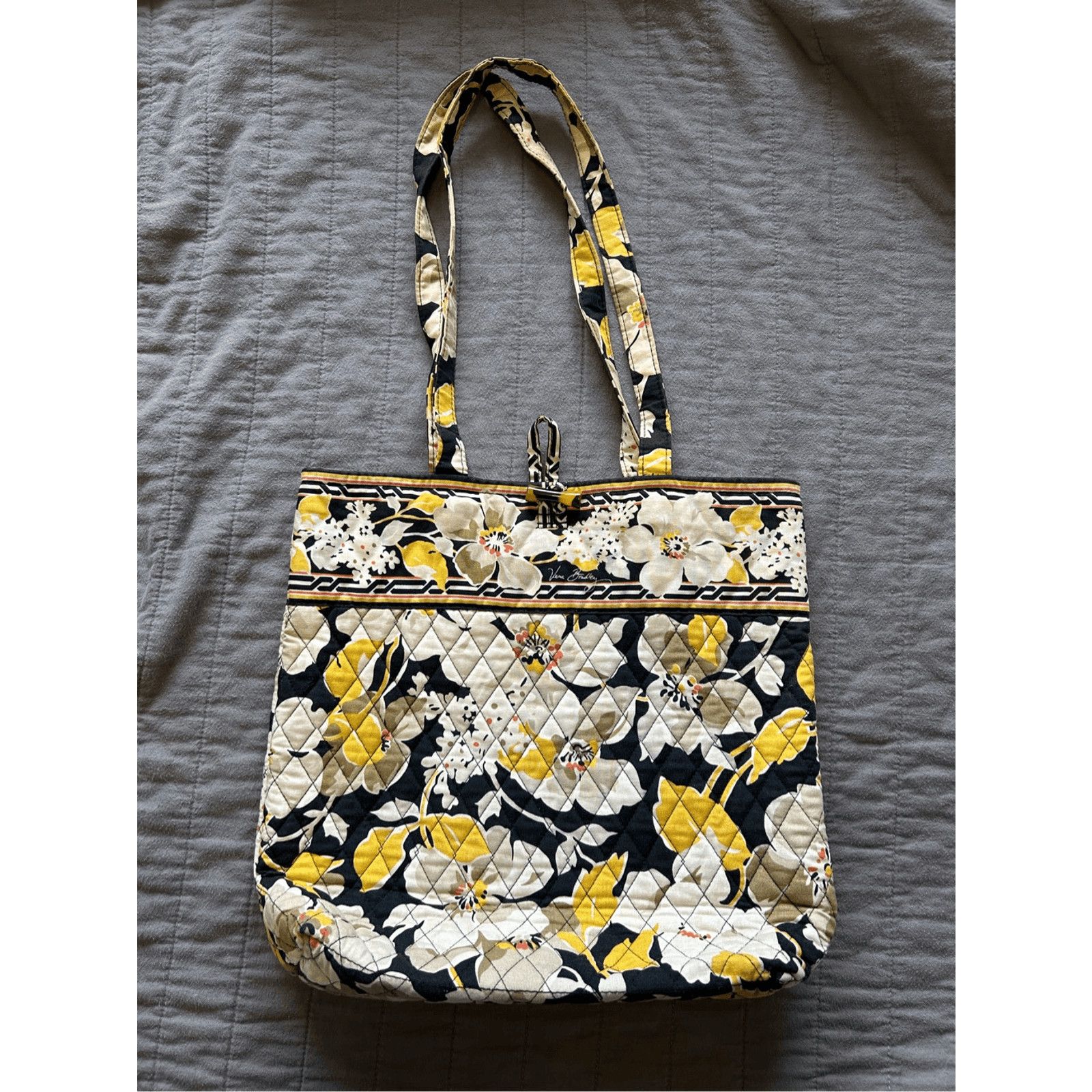 Vera Bradley Vera Bradley Retired Dogwood Tote Yellow Black Floral Bag Size ONE SIZE - 1 Thumbnail