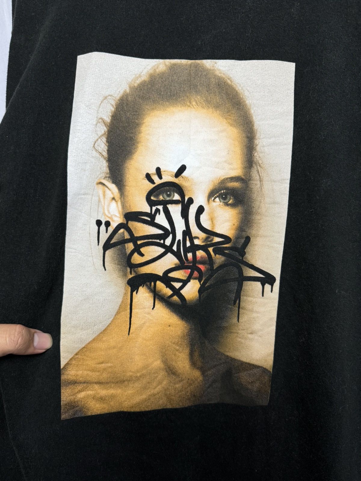 Akomplice Akomplice X Rafael Sliks Girl Art Sweaters Size US XL / EU 56 / 4 - 5 Thumbnail