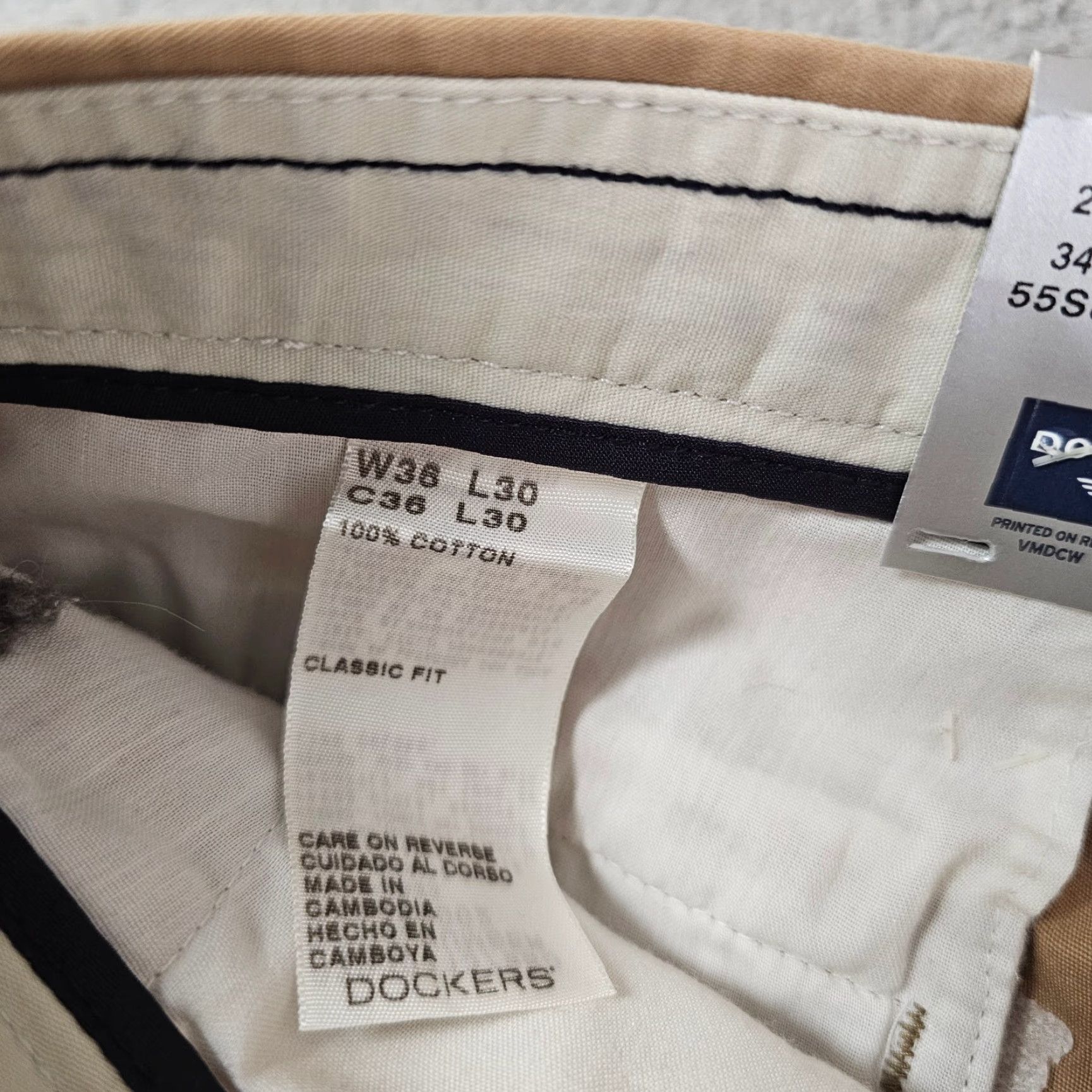 Dockers DOCKERS Washed Khaki Pant Mens 36x28.5 Classic Fit Cotton Flat Front Shirt Size US 36 / EU 52 - 4 Thumbnail