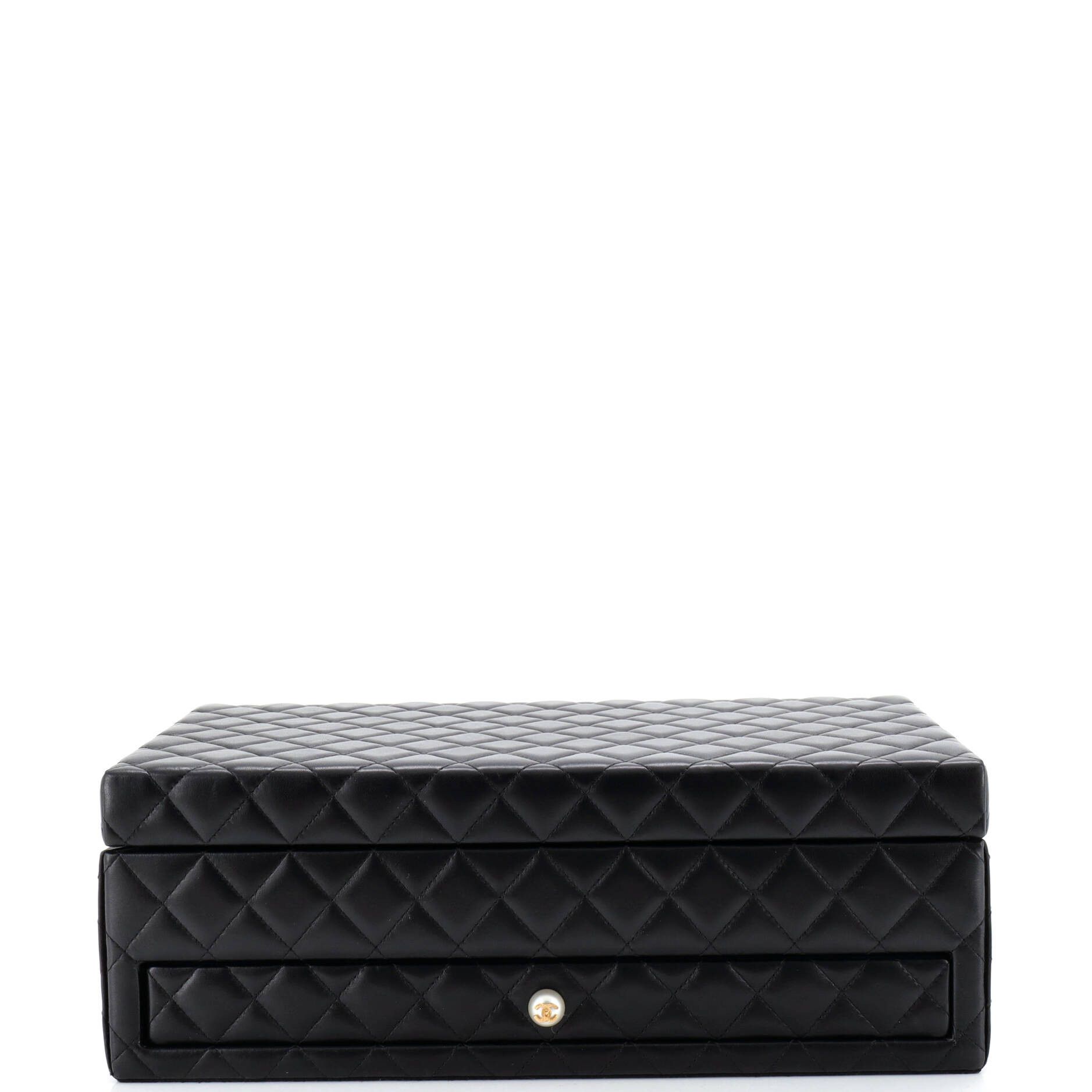 Chanel Pearl Jewelry Box Size ONE SIZE - 1 Thumbnail