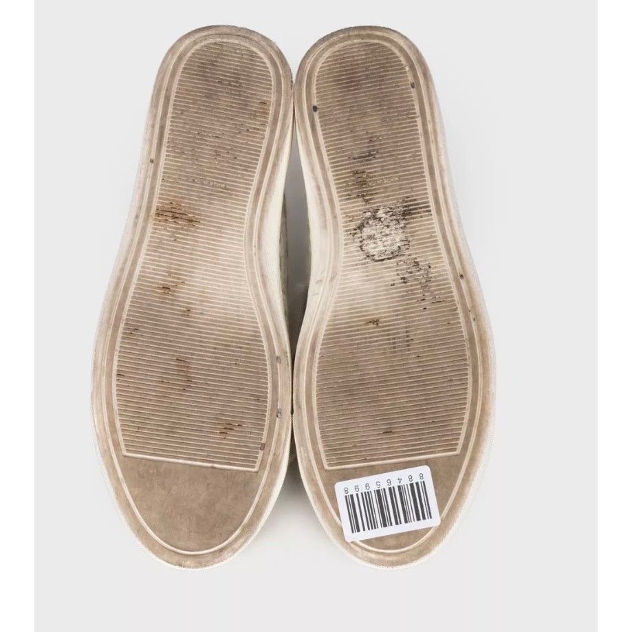 Chanel Chanel White Perforated Logo Low-Top Sneakers Sz. 35.5 Size US 5.5 / IT 35.5 - 5 Thumbnail
