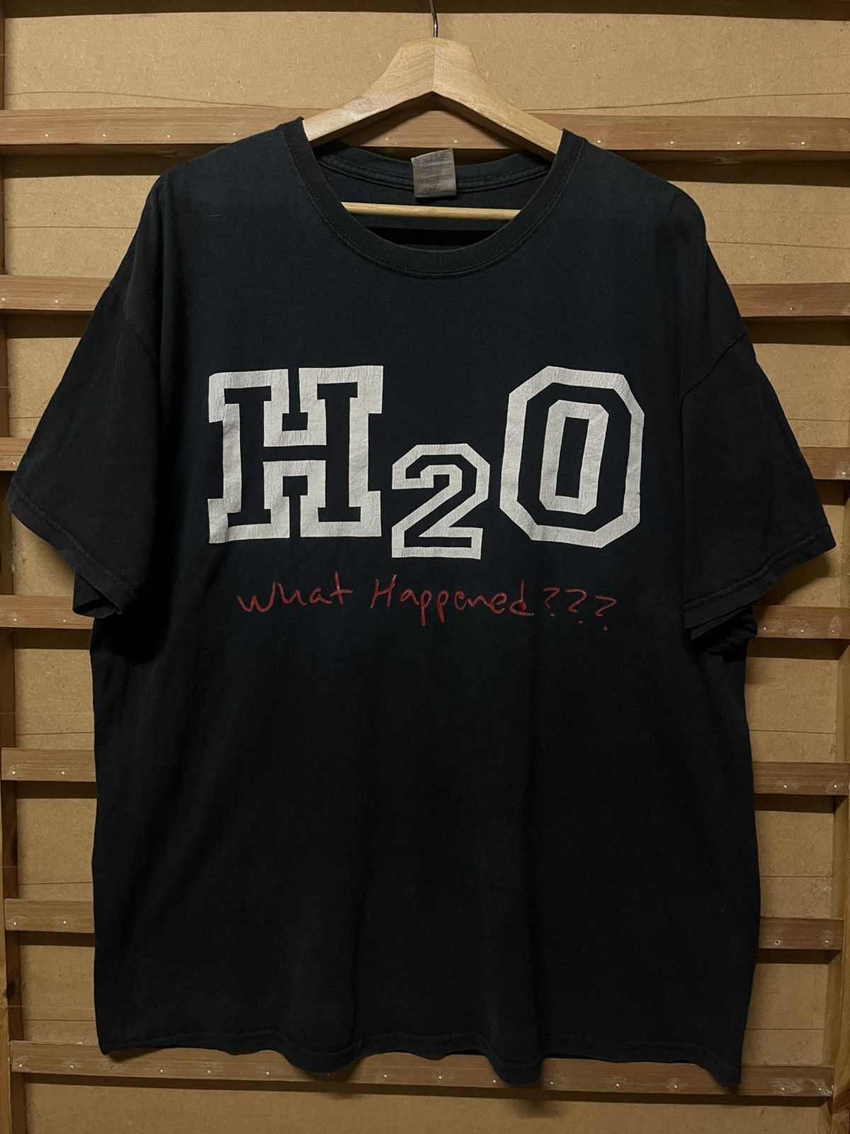 Band Tees H2O T-Shirt 00s Sz. XL Size US XL / EU 56 / 4 - 1 Thumbnail