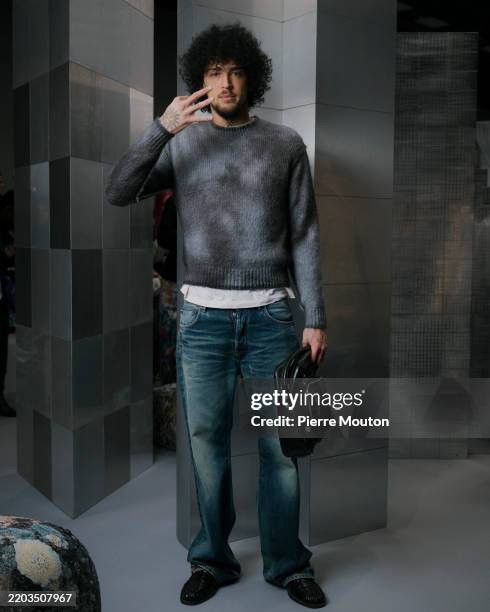 Acne Studios Acne Studios crewneck PSS17 drain gang yung gud Size US S / EU 44-46 / 1 - 4 Thumbnail