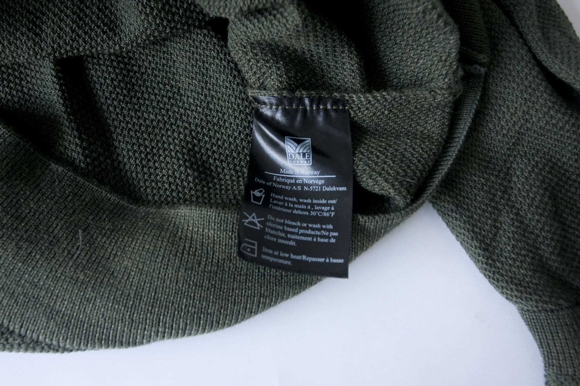 Dale Of Norway Dale of Norway Sweater Full Zip Merino Size L Dark Green Size US L / EU 52-54 / 3 - 5 Thumbnail