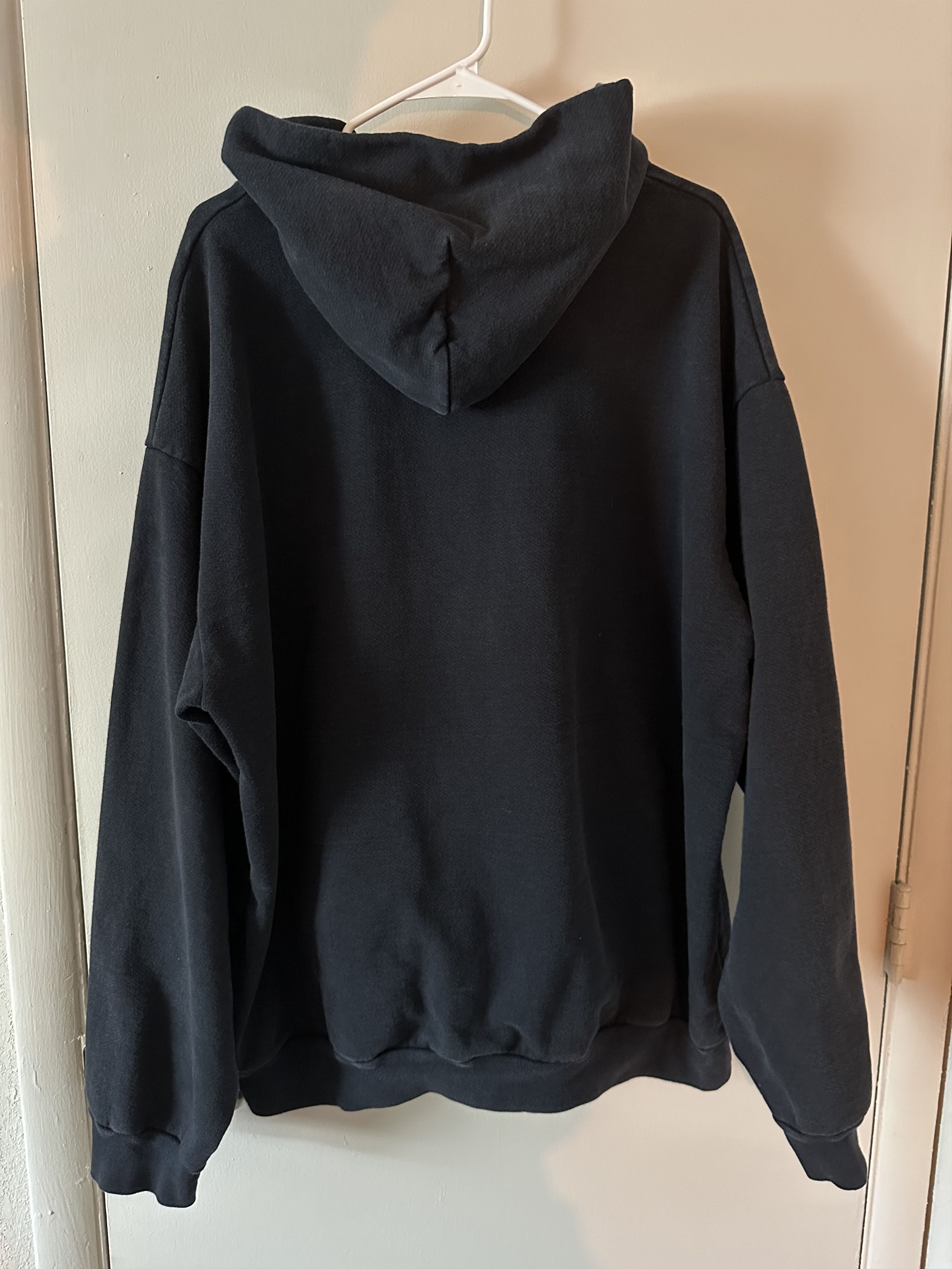 Other (1 of 50) by cole bennett moon hoodie black Size US XXL / EU 58 / 5 - 4 Thumbnail
