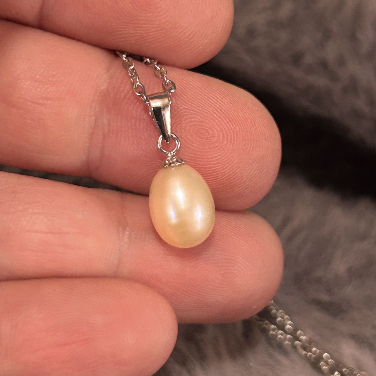 Handmade Handcrafted genuine fresh water pearl pendant necklace Size ONE SIZE - 2 Thumbnail