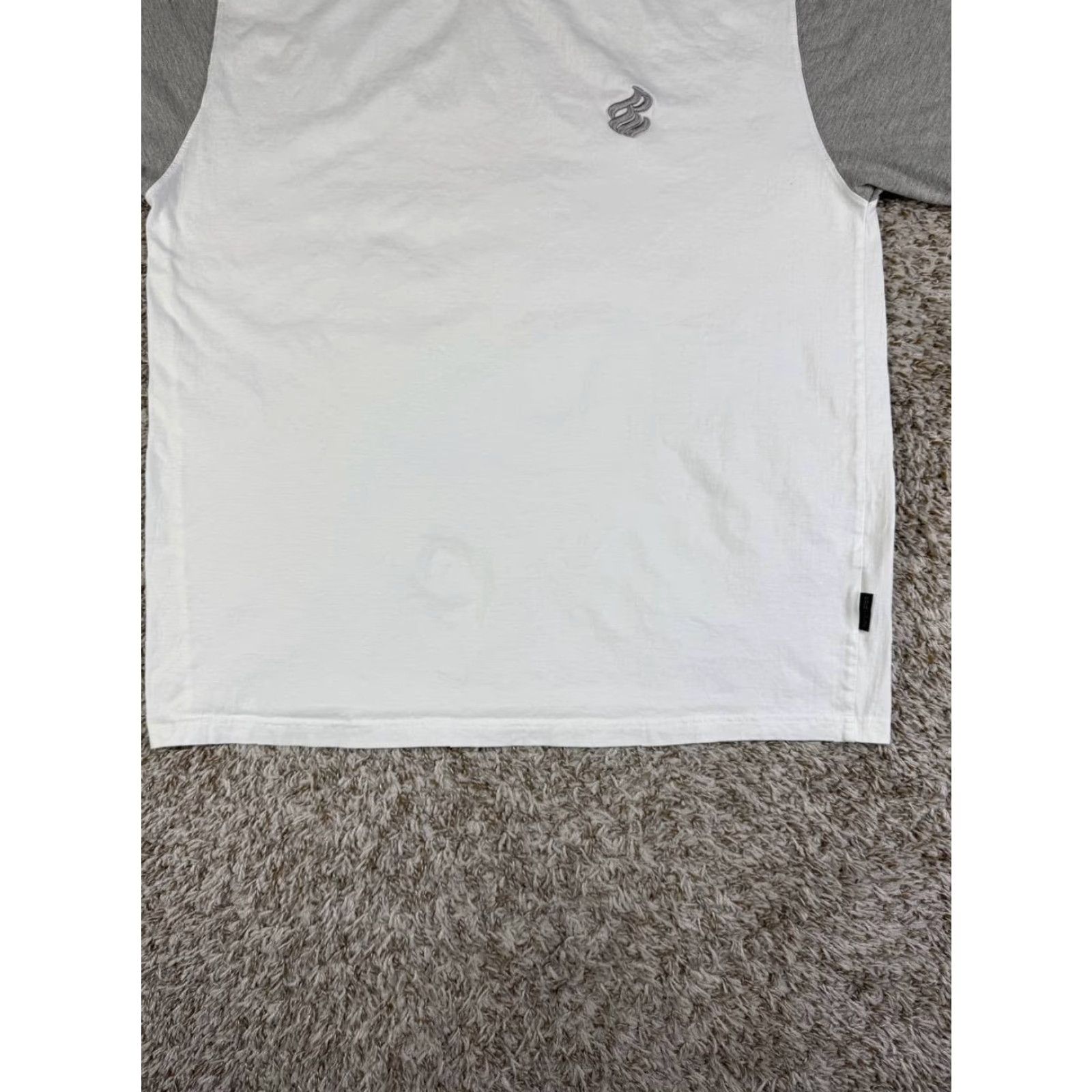 Rocawear VINTAGE Rocawear Tee 3XL White T-Shirt Mens Hip Hop 2000s Skate Style White Crew Neck Short Sleeve Logo Size US XXL / EU 58 / 5 - 3 Thumbnail