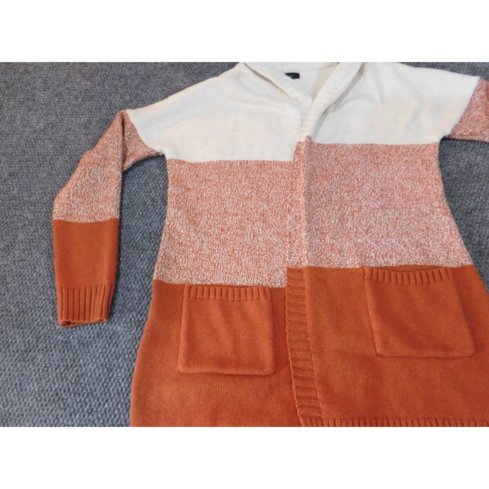 Vintage Tahari Sweater Cardigan M Orange Women Striped Pockets Knit Chunky-Knit Crew Neck Long Sleeve Pullover Regular Size M / US 6-8 / IT 42-44 - 3 Thumbnail