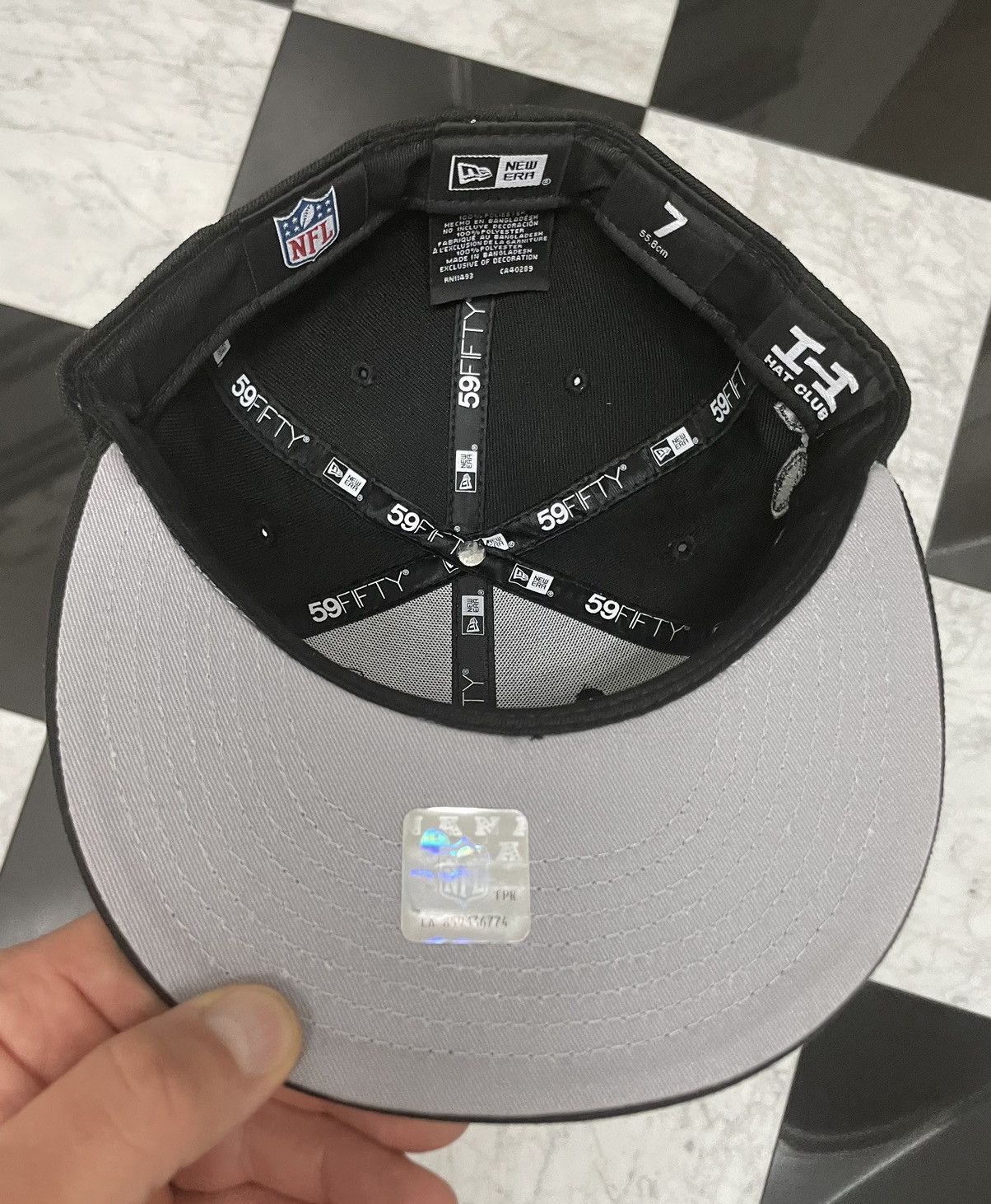New Era 🔥 Buccaneers shark teeth fitted size 7 Size ONE SIZE - 5 Thumbnail