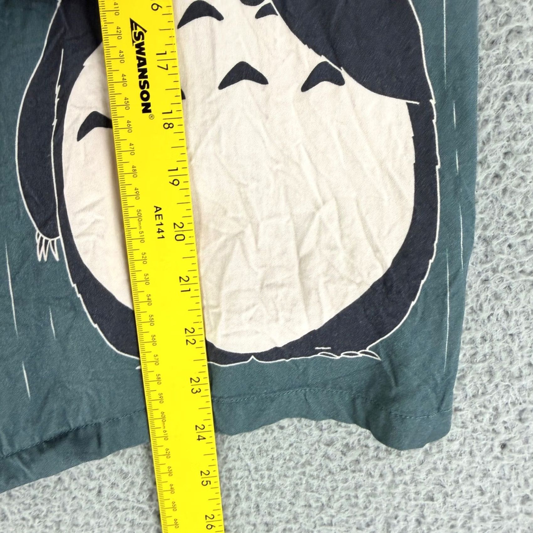 Vintage Her Universe Totoro Button-Up Shirt Mens Small Teal Rayon Anime Casual Short Sleeve Shirt Size US S / EU 44-46 / 1 - 6 Thumbnail