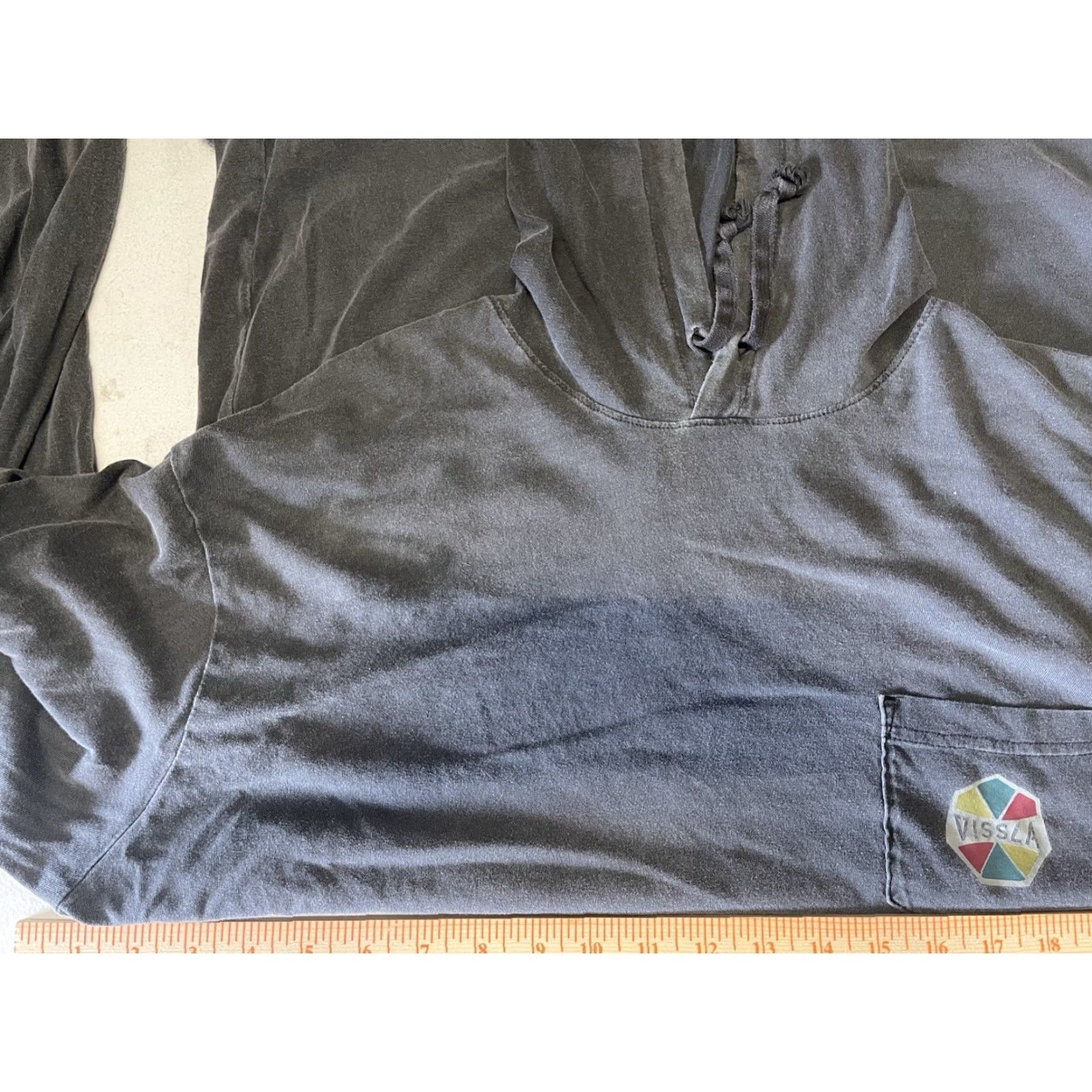 Vissla Vissla Hoodie Mens Long Sleeve Shirt XL Cotton Slight Stain See Pictures Size US XL / EU 56 / 4 - 3 Thumbnail