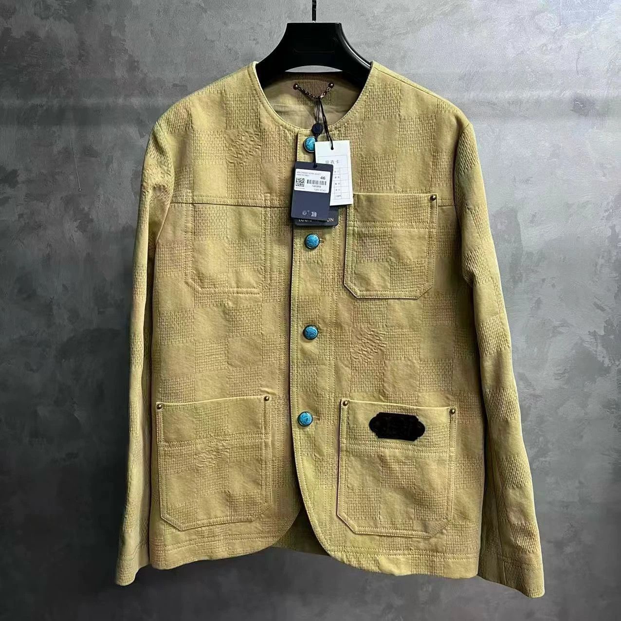 Louis Vuitton louis vuitton khaki long sleeve casual jacket Size US L / EU 52-54 / 3 - 1 Thumbnail