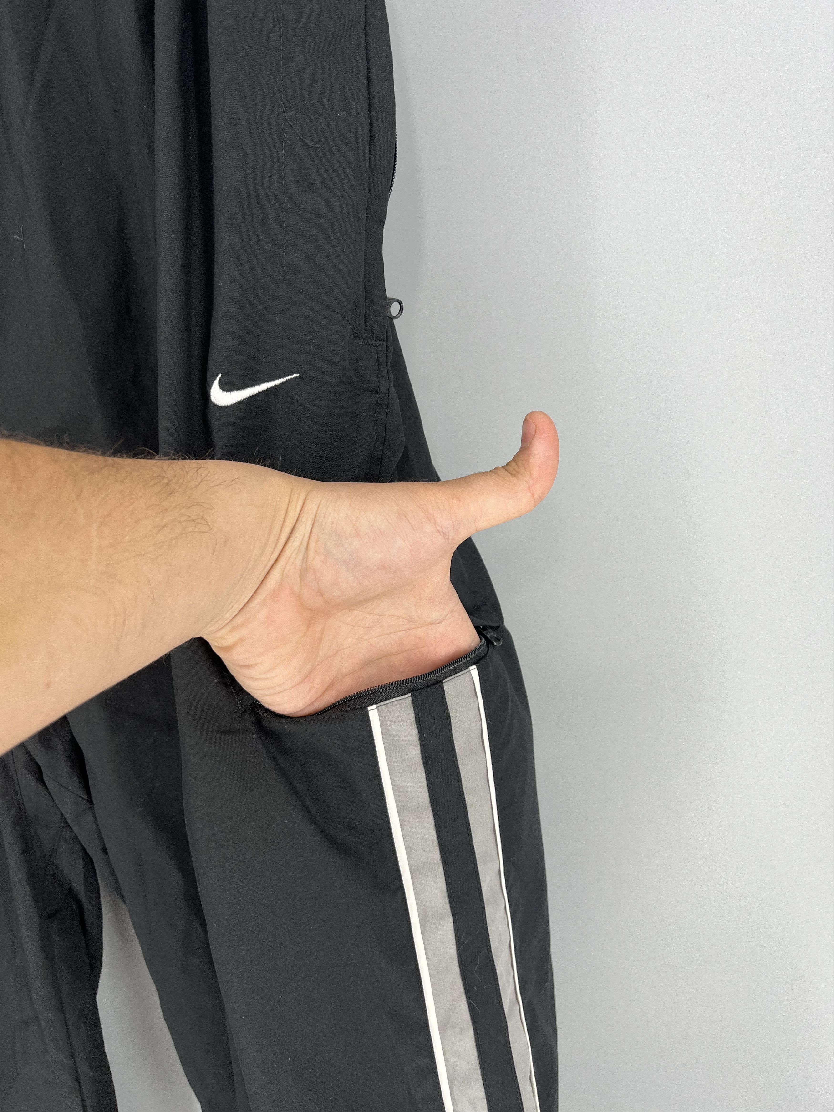 Nike Nike Track Vintage Pants Nylon Drill Y 2 K Swoosh Joggers Size US 40 / EU 56 - 6 Thumbnail