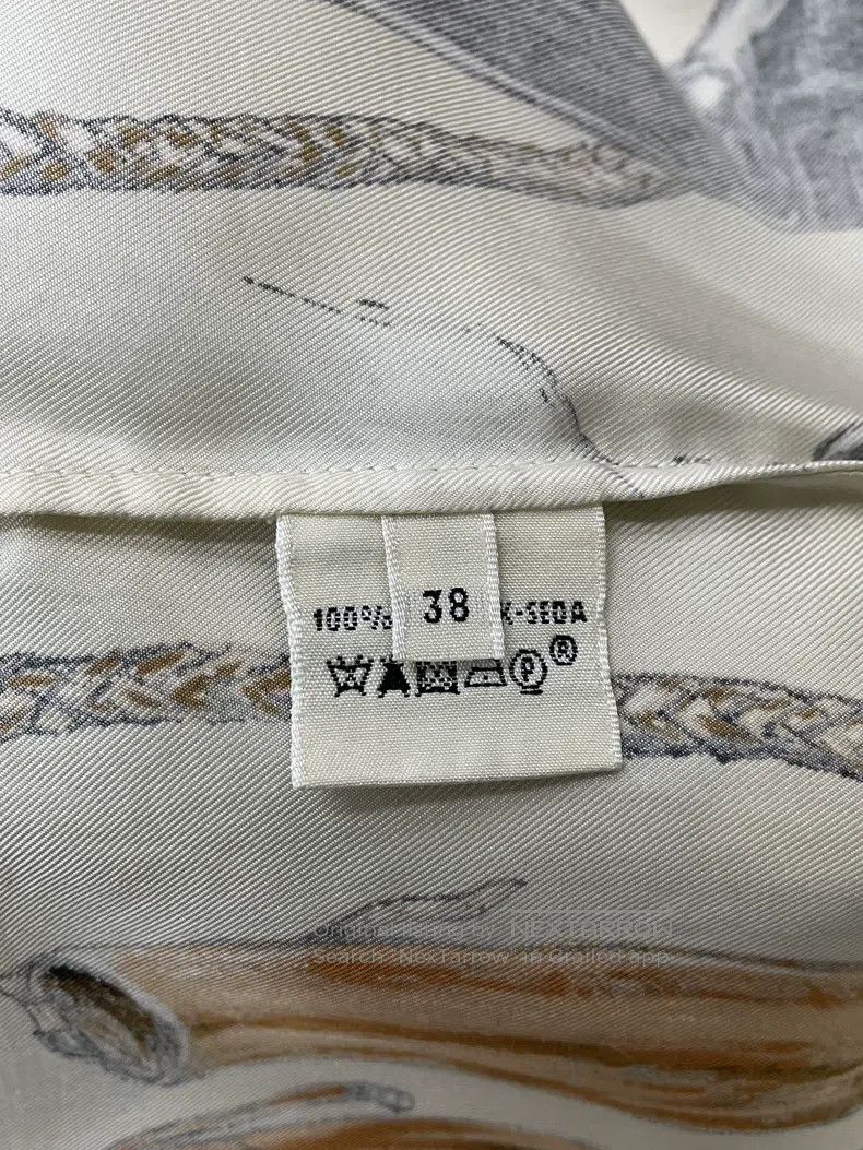 Hermes Hermes Silk Boot Print Collar Shirt Size XS / US 0-2 / IT 36-38 - 5 Thumbnail