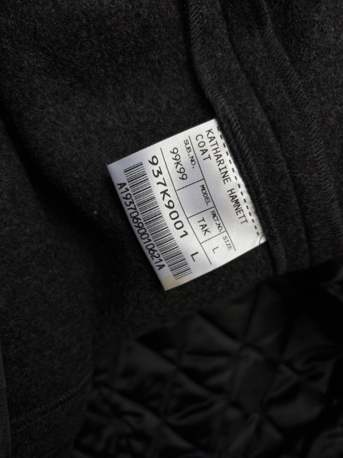 Katharine Hamnett London Katherine Hamnett black parka with fawx fur hood Size L / US 10 / IT 46 - 8 Thumbnail