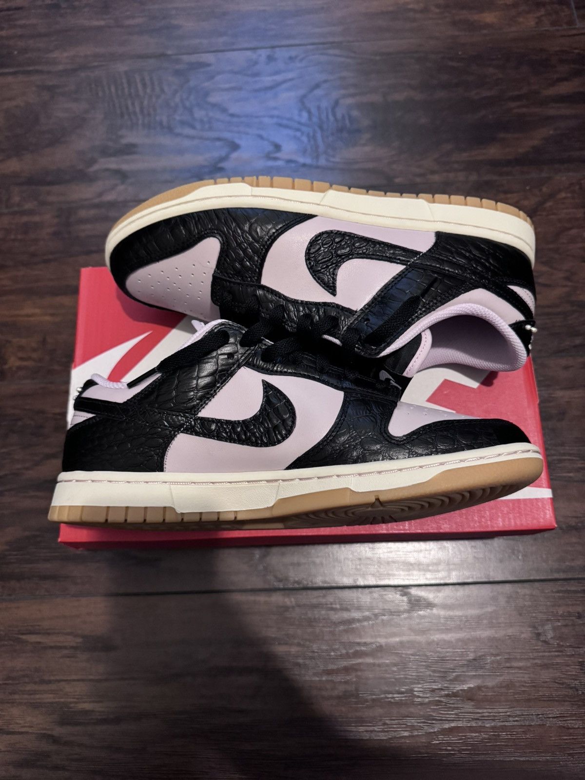 Nike Nike Dunk Low Pink Foam Size US 8.5 / EU 41-42 - 2 Thumbnail