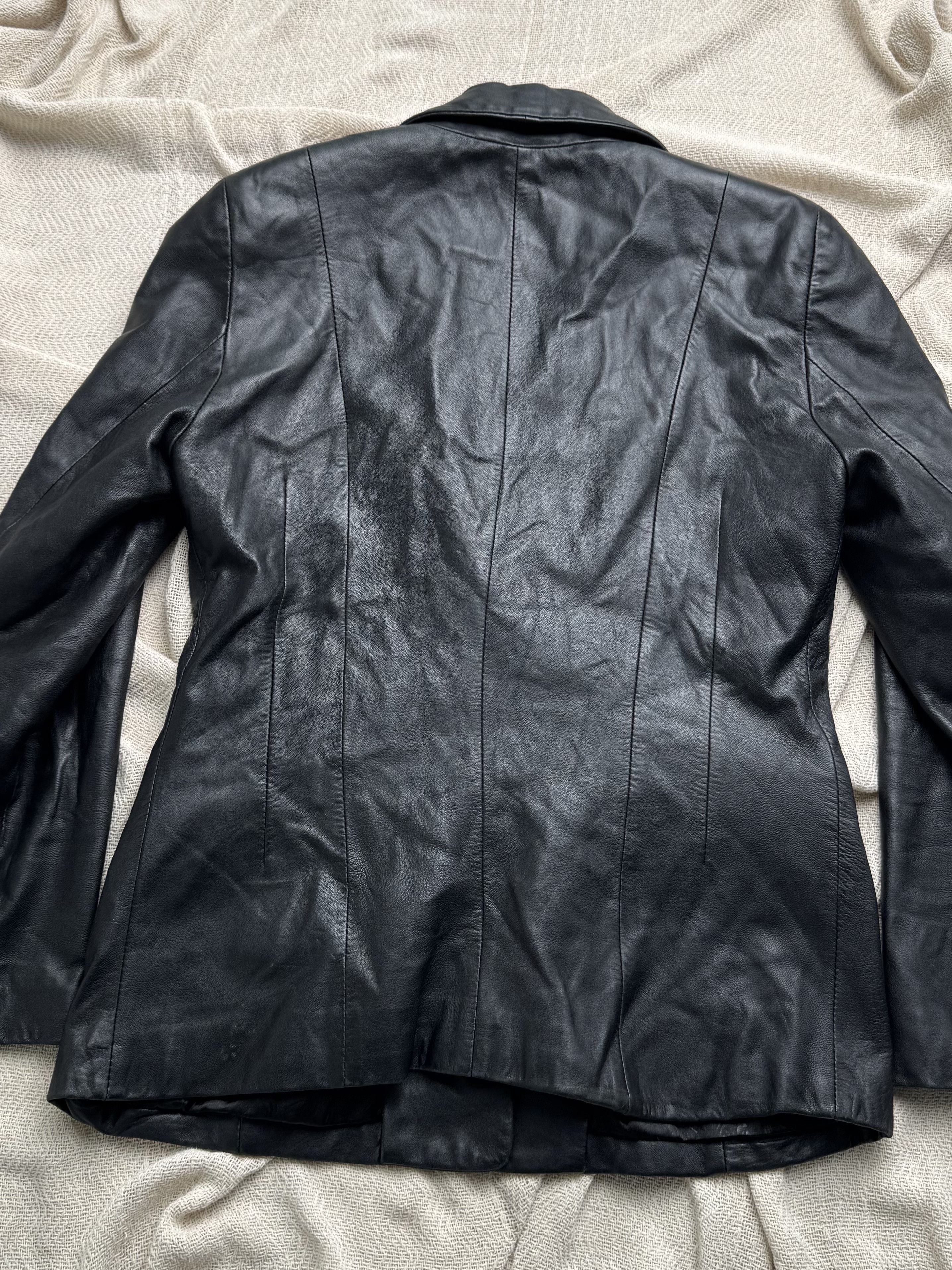 Vintage Vintage Leather Blazer Jacket Button Front Tailored Classic Size M / US 6-8 / IT 42-44 - 9 Thumbnail