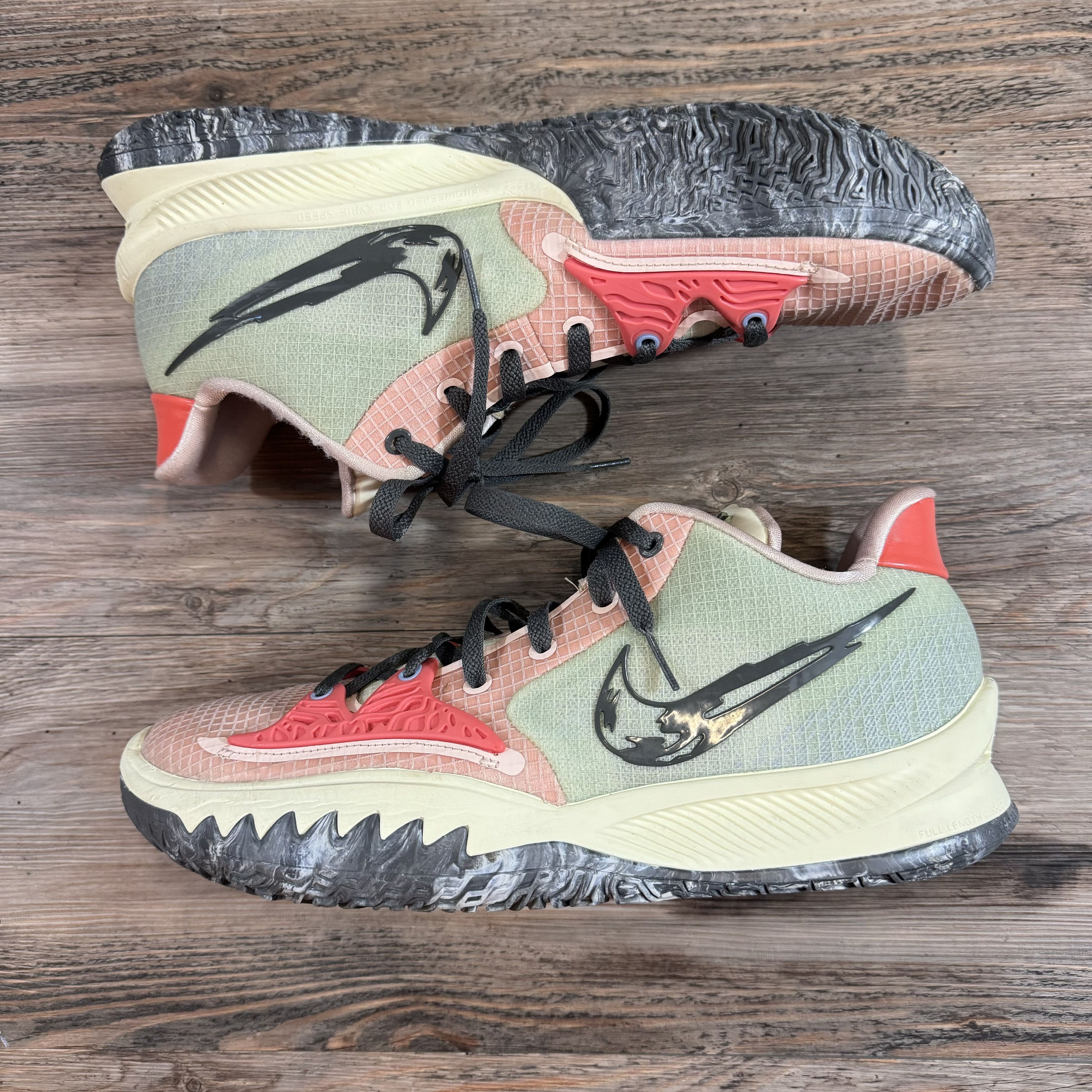 Nike 2021 Nike Kyrie Irving 4 Low Pale Coral Pink Sharktooth Size US 13 / EU 46 - 2 Thumbnail