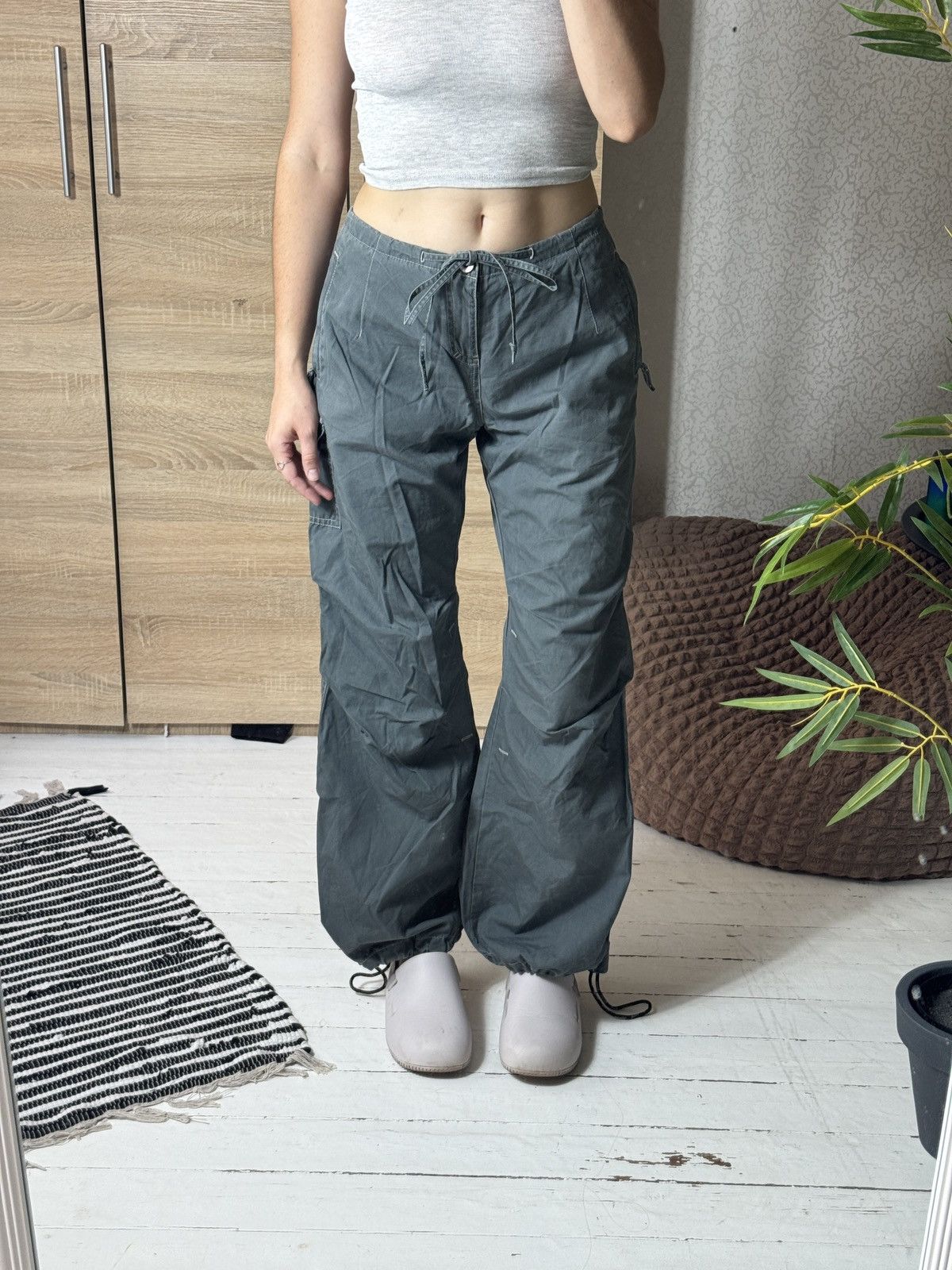 Bench VINTAGE BENCH BIG LOGO 2000s PARACHUTE GORPCORE PANTS Size 28" / US 6 / IT 42 - 5 Thumbnail