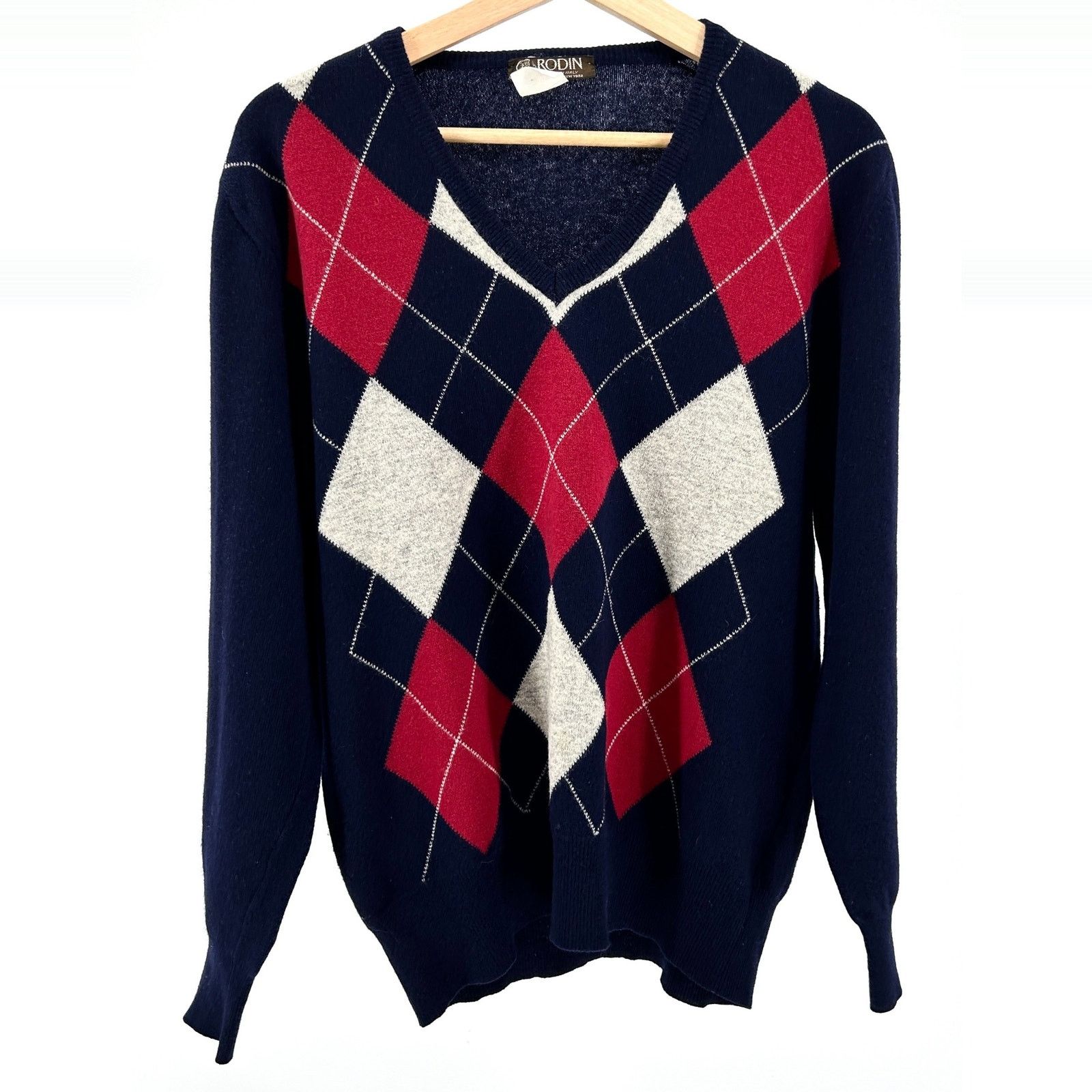 Vintage 70s Rodin Navy Blue Red Argyle Wool V-Neck Pullover Sweater Size US L / EU 52-54 / 3 - 1 Thumbnail