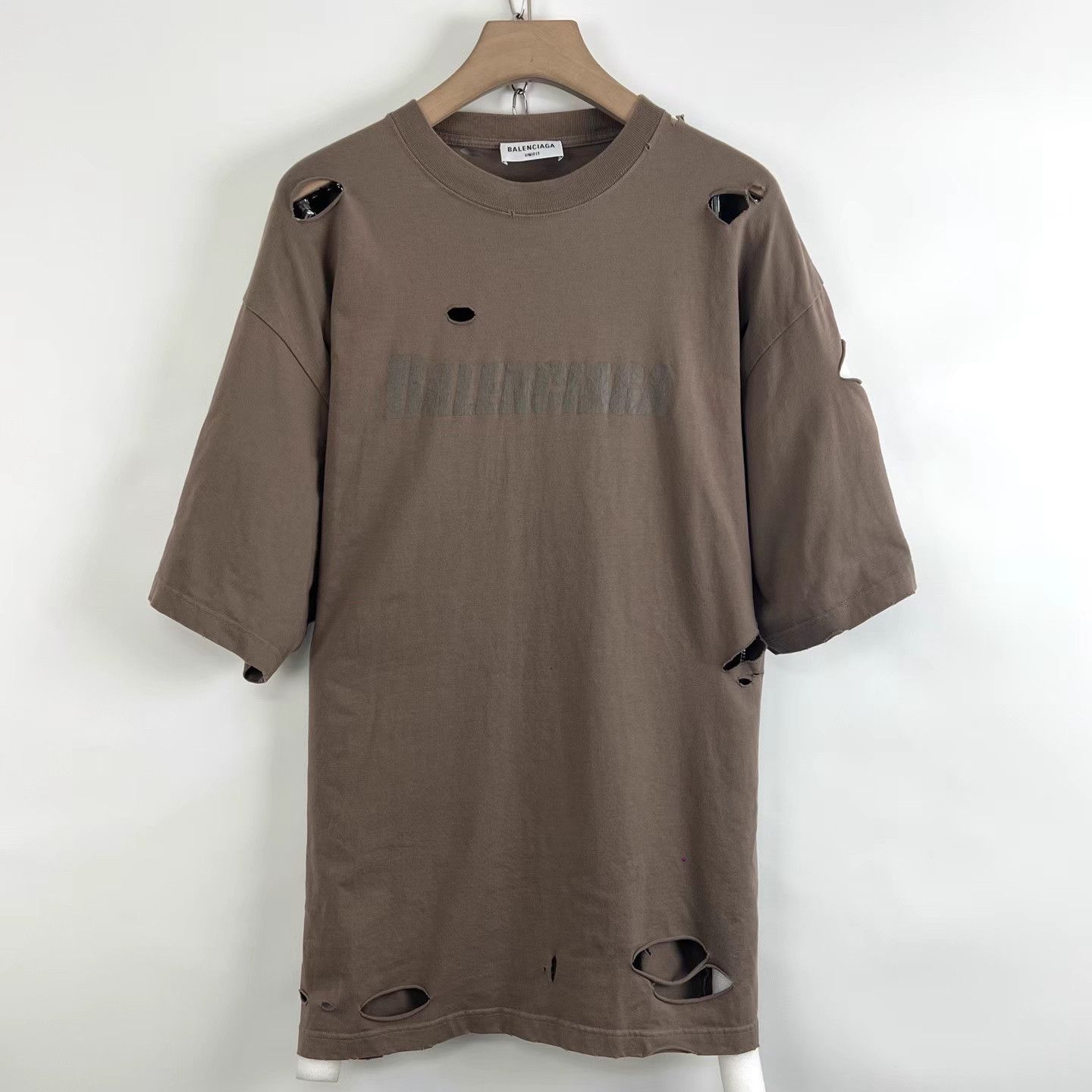 Balenciaga Balenciaga Distressed Logo Print Crew Neck T-Shirt K12 Size US XS / EU 42 / 0 - 1 Thumbnail