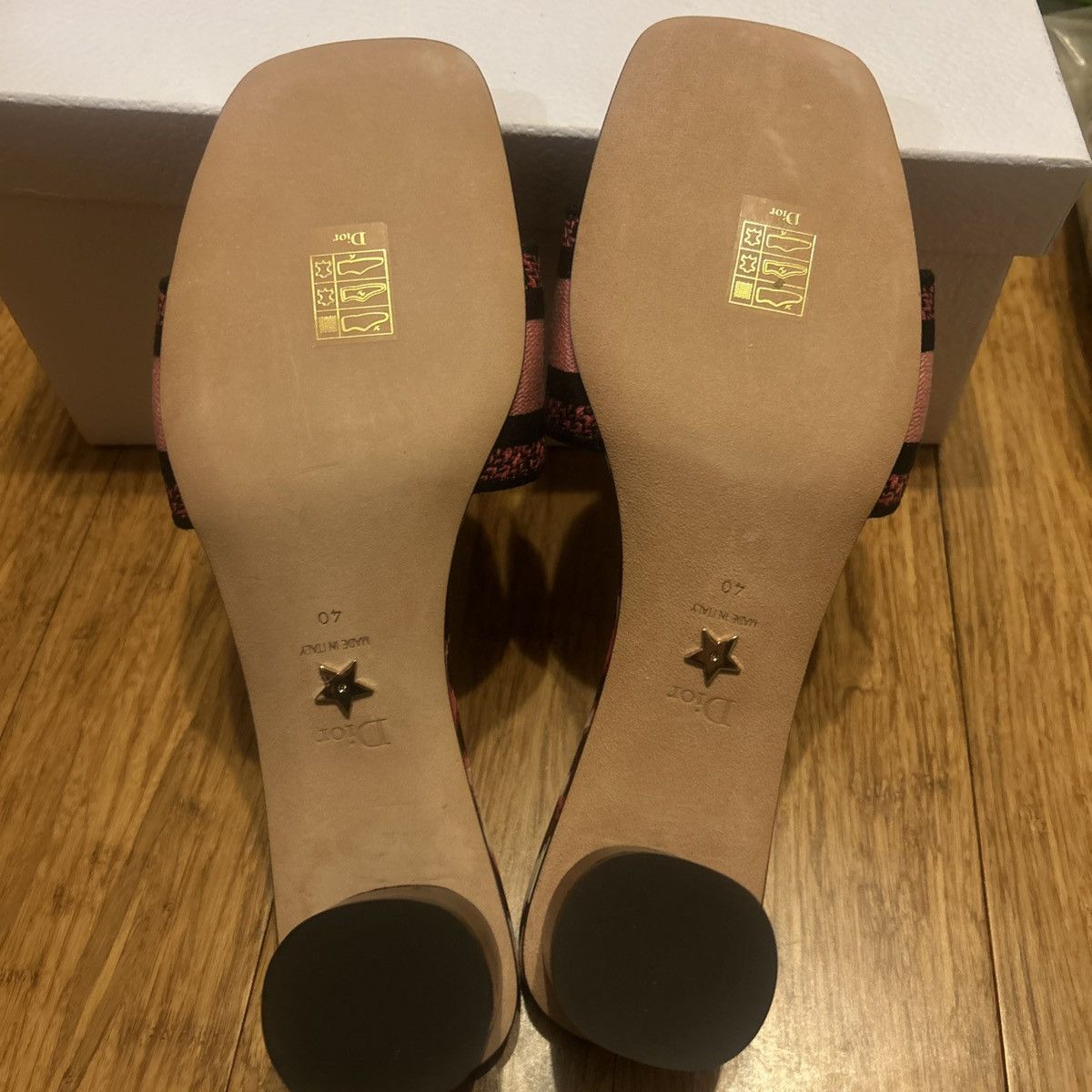 Dior Dior DWAY HEELED SLIDE Deep Fuchsia Mizza Embroidered Cotton Size US 10 / IT 40 - 6 Thumbnail