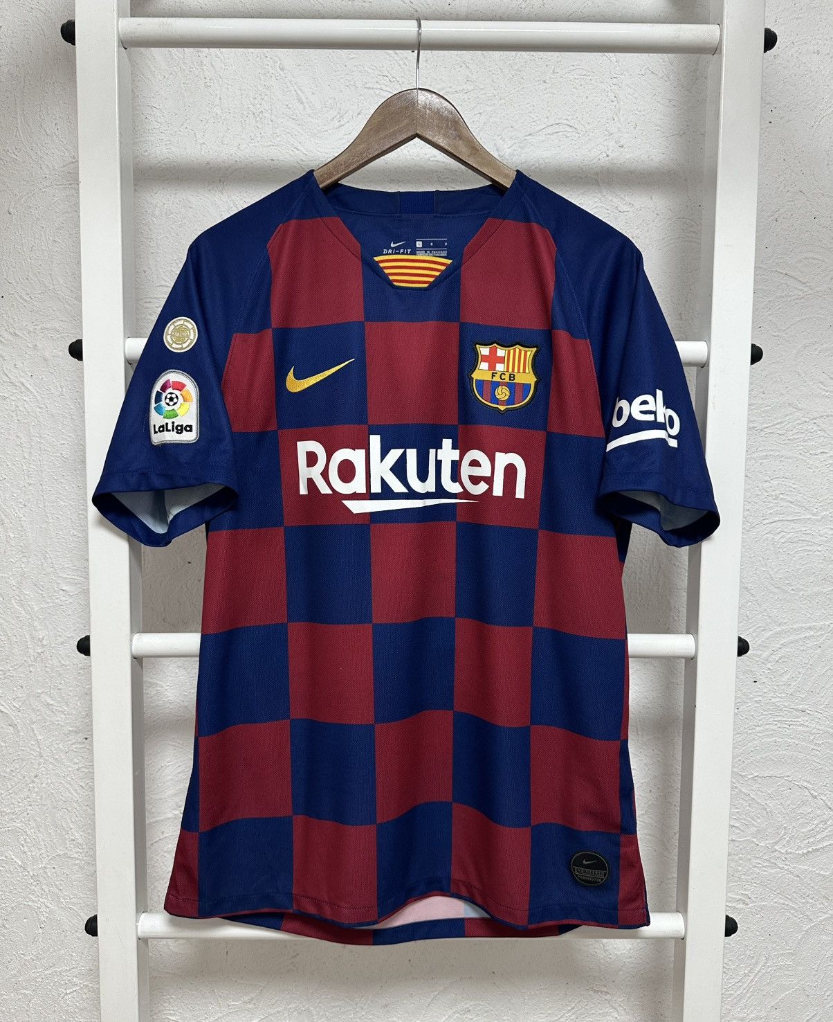 Nike FC Barcelona LaLiga 18/19 Home Jersey Shirt Rakuten Size L Size US L / EU 52-54 / 3 - 1 Thumbnail
