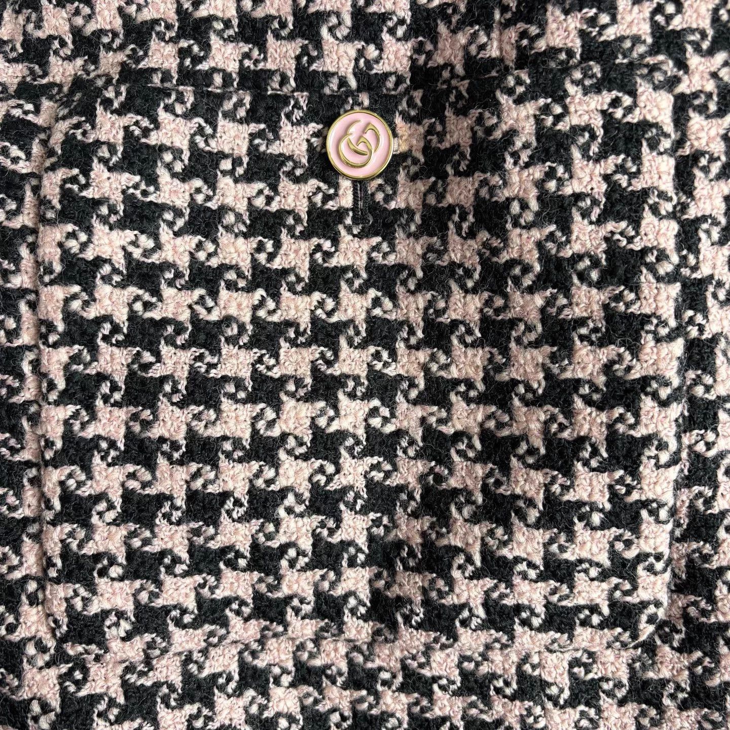 Gucci Gucci Pink Wool Houndstooth Blazer 42 NWT Size M / US 6-8 / IT 42-44 - 7 Thumbnail