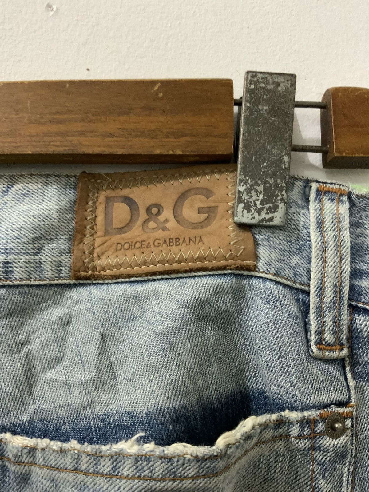 Dolce & Gabbana Dolce & Gabbana Distressed Jeans Size 32" / US 10 / IT 46 - 17 Thumbnail