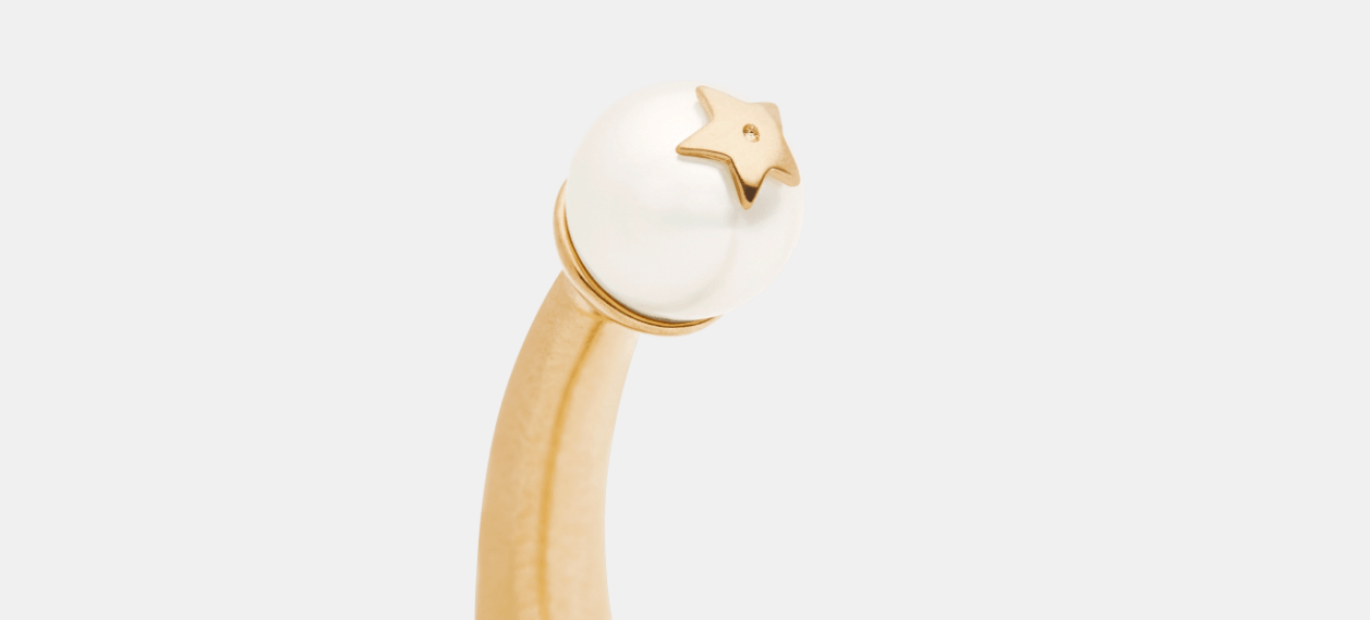 Dior o1w1db10424 Size: OS Dior Tribales Bangle in Gold/White Size ONE SIZE - 4 Thumbnail
