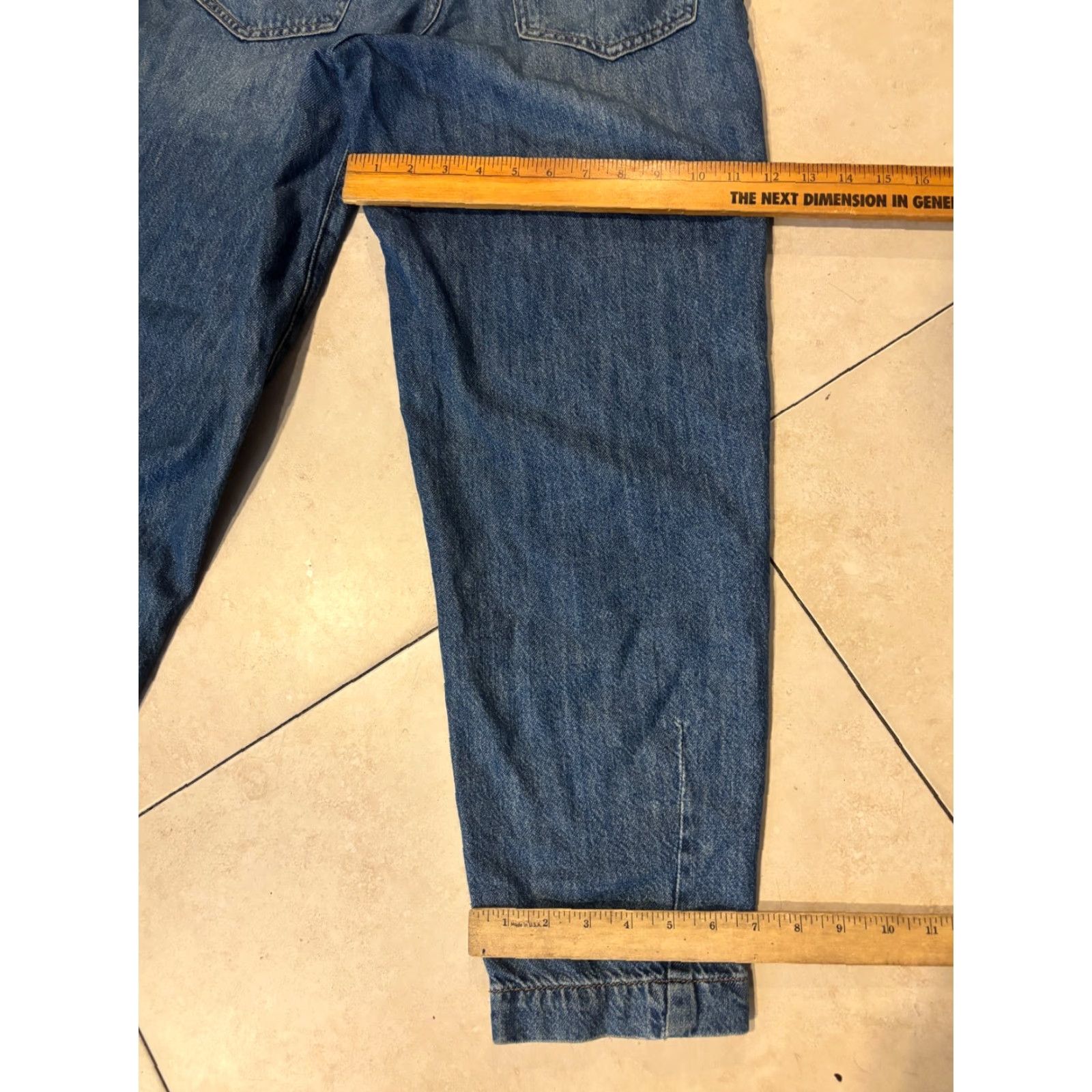 Banana Republic Banana Republic Jeans Womens 28 Barrel Fit High Rise Medium Wash Blue Denim 5-Pocket Regular Waist 28in Inseam 26in Cotton Lyocell Cotton Blend Size 28" / US 6 / IT 42 - 8 Thumbnail