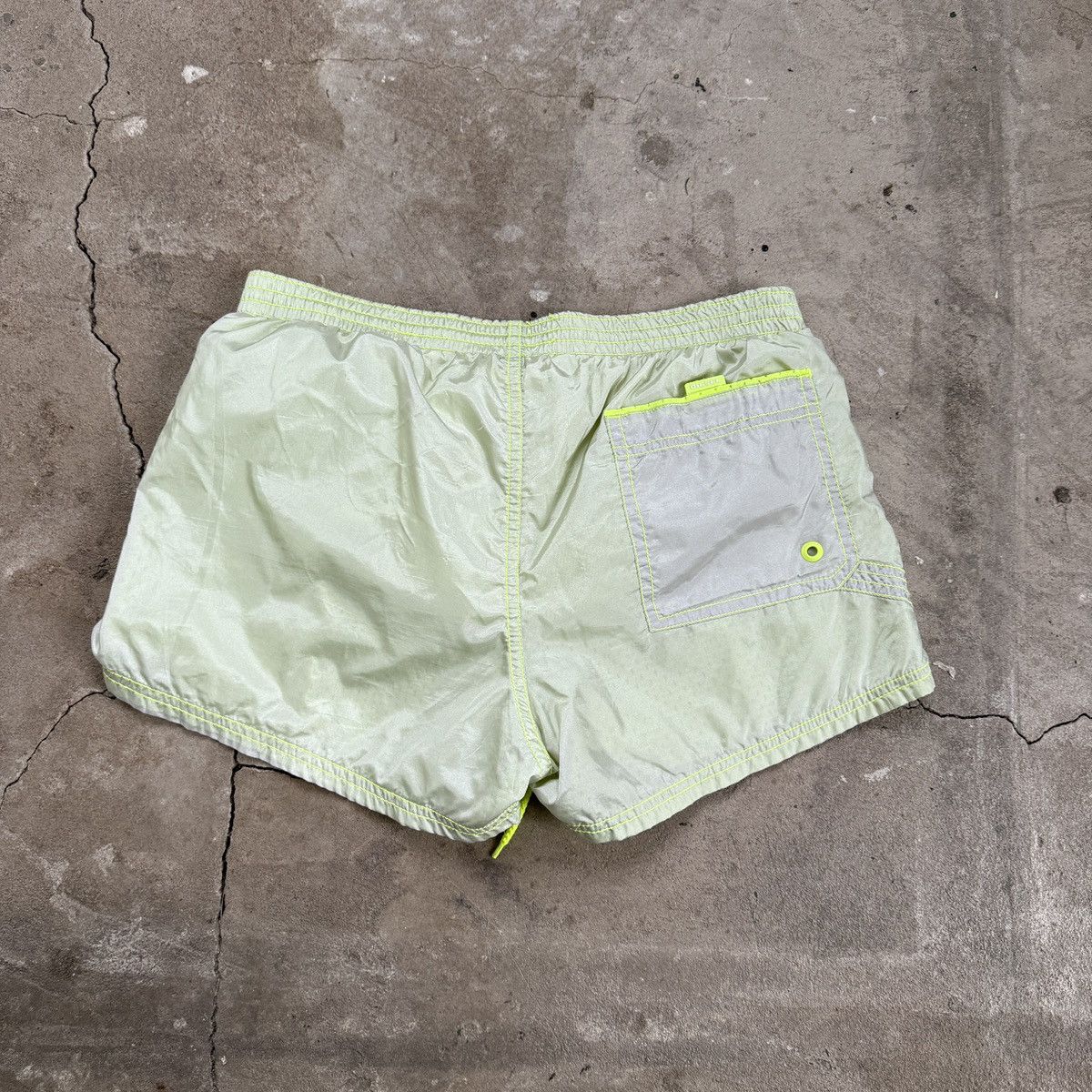 Diesel × Vintage Vintage Diesel Beachwear Shorts Size US 32 / EU 48 - 4 Thumbnail