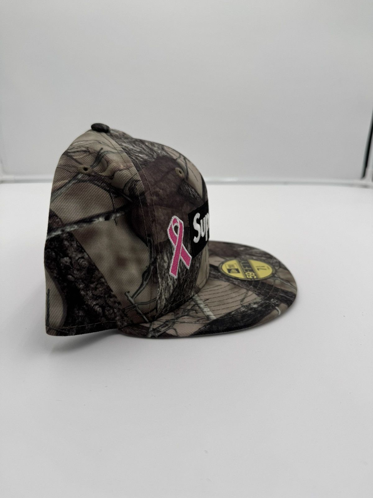 Supreme Supreme Breast Cancer Awareness Box Logo New Era Fall Camo Size ONE SIZE - 5 Thumbnail