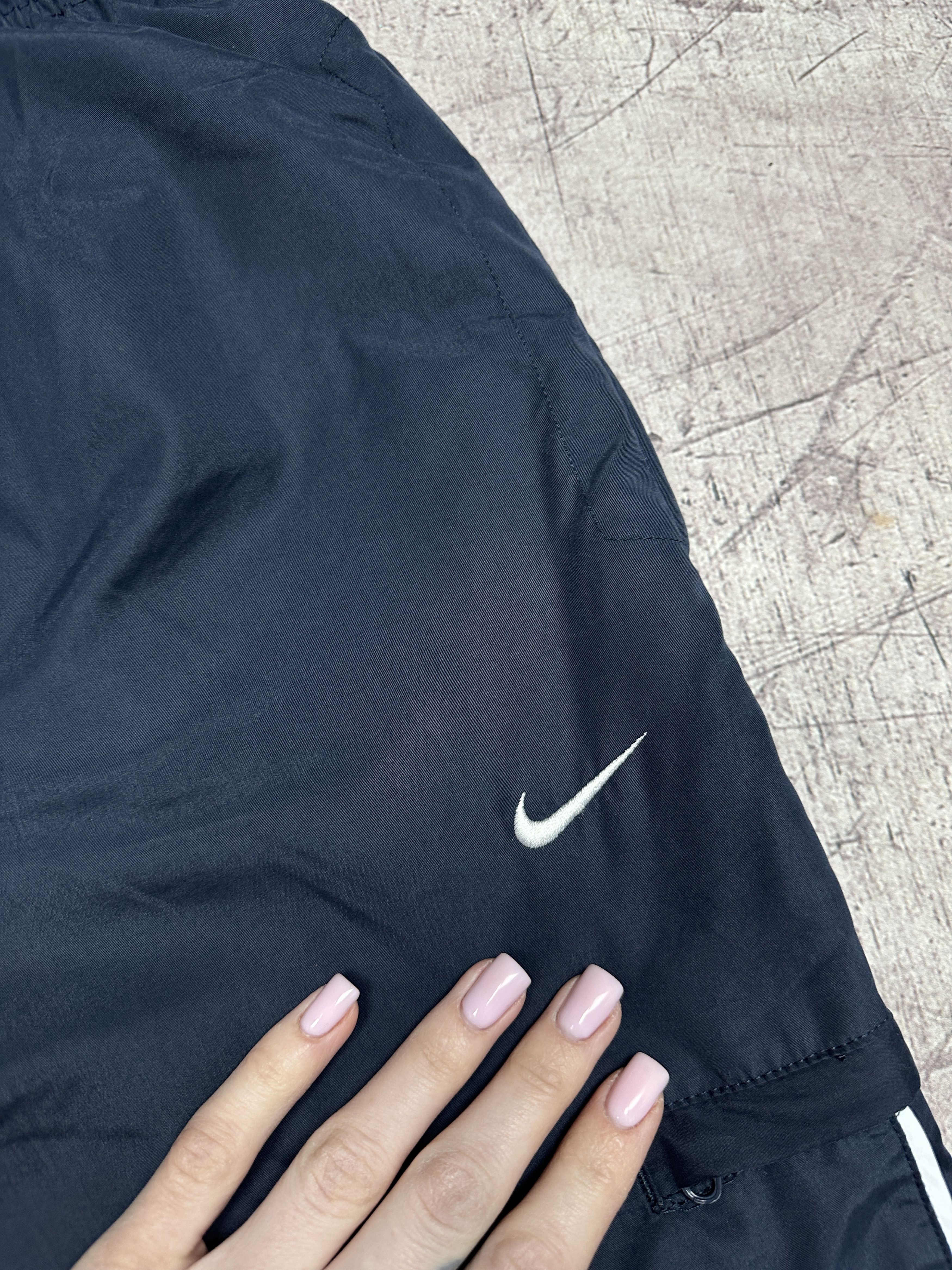 Nike Nike Vintage Mens Nylon Track Pants Size US 36 / EU 52 - 3 Thumbnail