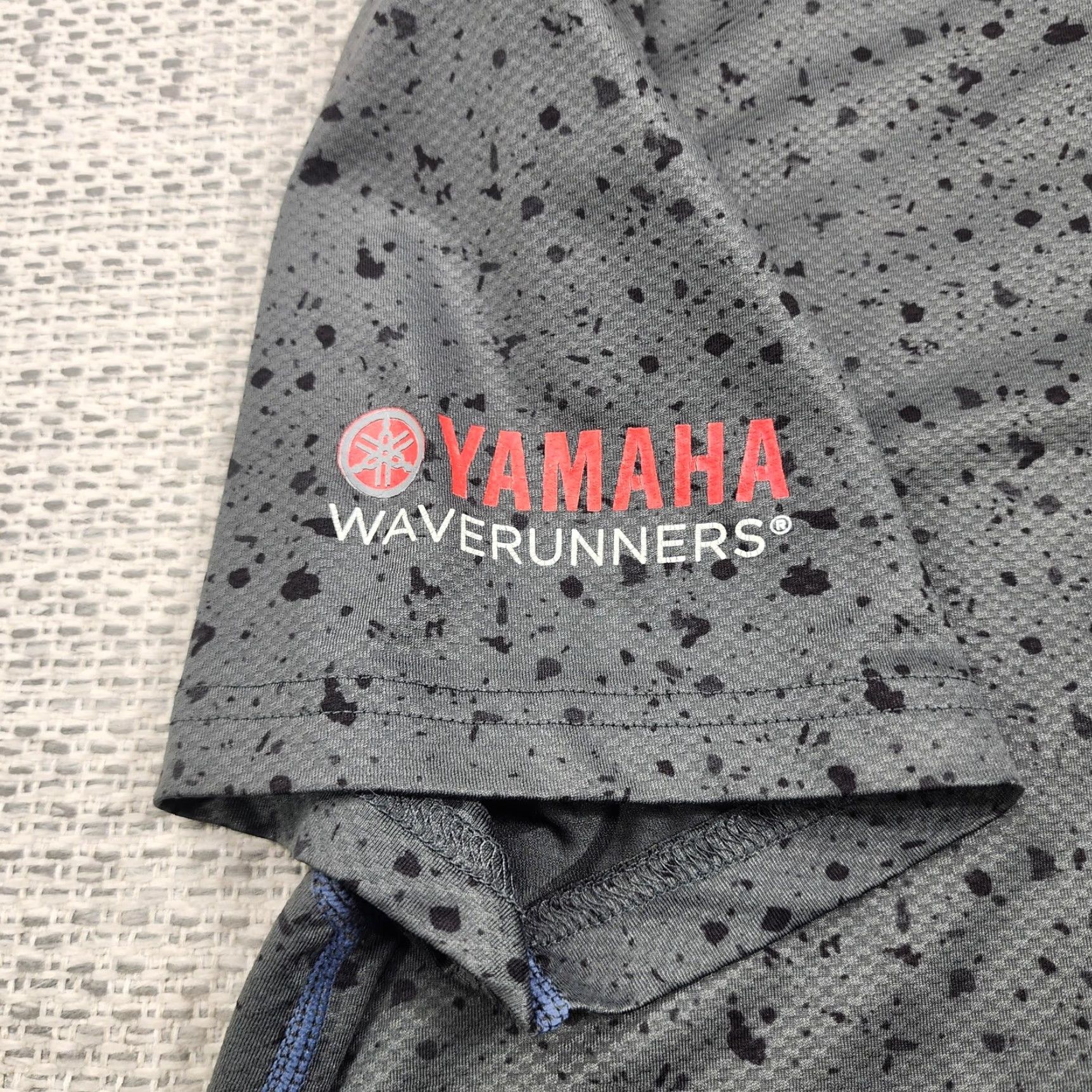 Yamaha BYLT Yamaha Waverunners Polo Shirt Mens M Gray Performance Splatter Print Shirt Size US M / EU 48-50 / 2 - 5 Thumbnail