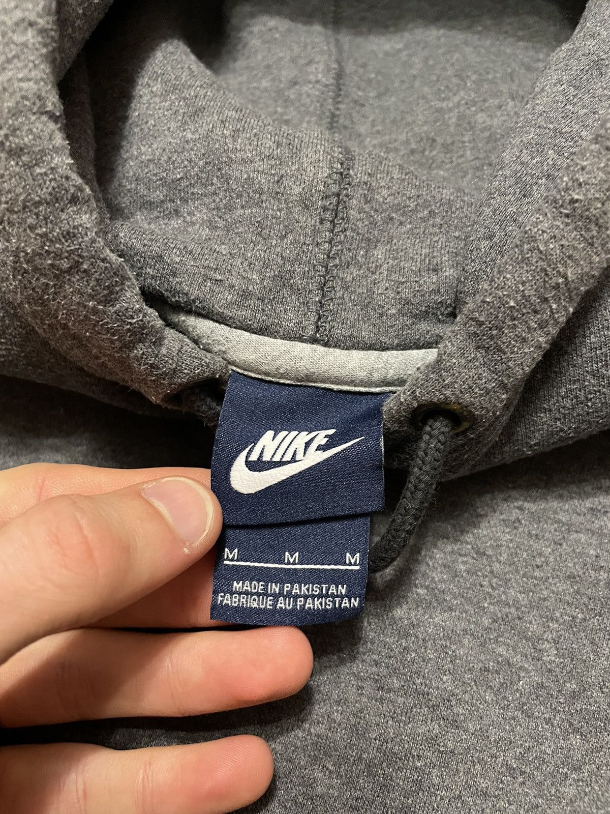 Nike Vintage Nike Swoosh Logo Hoodie Y2K Size US M / EU 48-50 / 2 - 12 Thumbnail