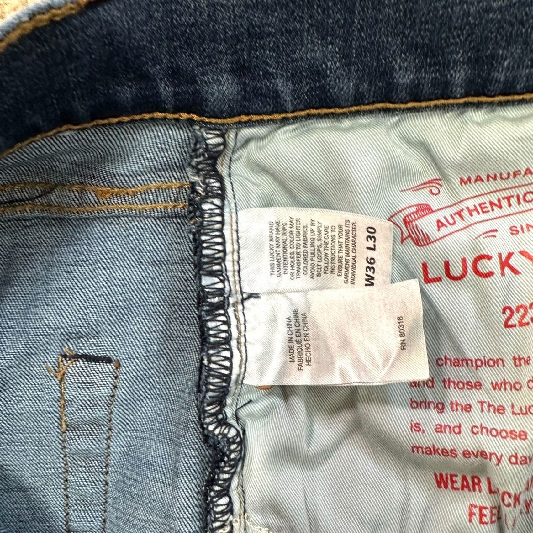 Lucky Brand Lucky Brand 223 Straight Jeans Men's 36x30 Blue Denim Pants Stretch Regular Rise Mid 5-Pocket Denim Color Blue Size US 36 / EU 52 - 5 Thumbnail