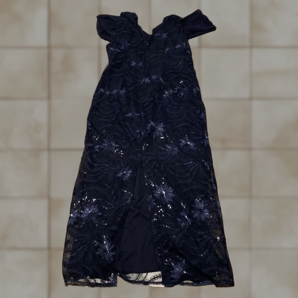 Vintage VINTAGE Brianna Women’s Dress 16 Long Formal Ball Gown Midnight Blue Floral Embroidered Rhinestone Lined Zipper Hand Wash Only Size XXL / US 16-18 / IT 52-54 - 1 Thumbnail