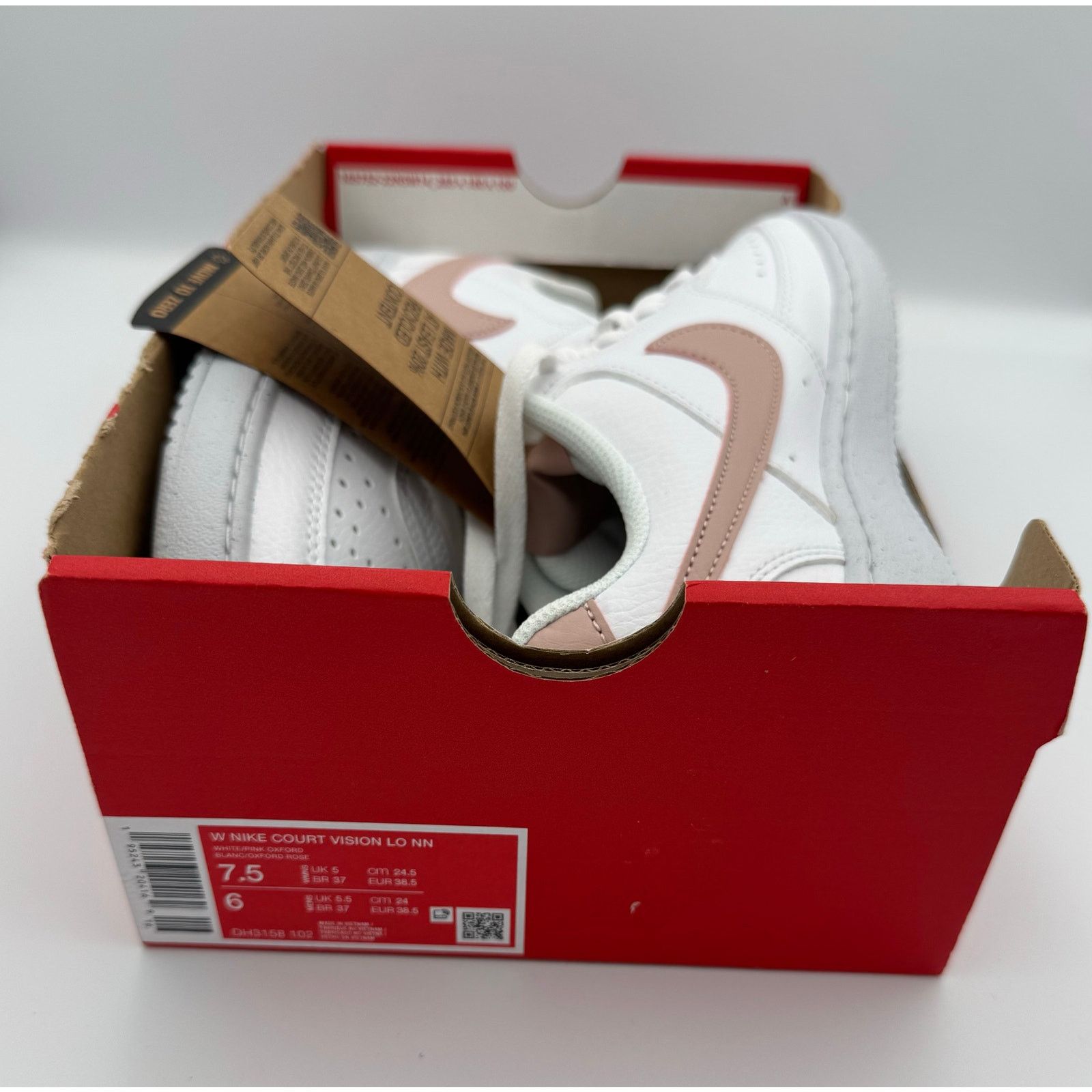 Nike Nike Court Vison Low white pink size 7.5 Size ONE SIZE - 12 Thumbnail