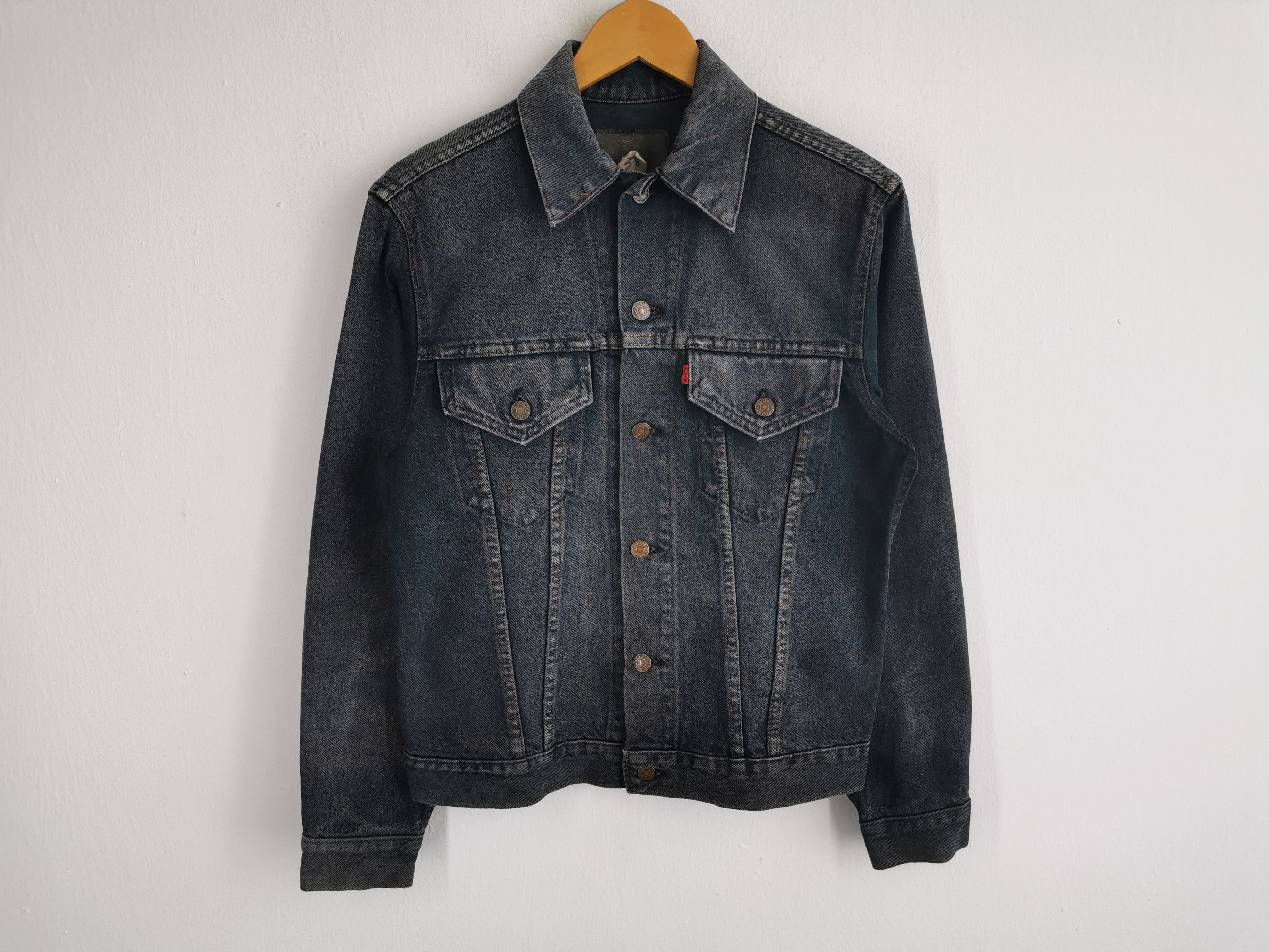Levi's Distressed Vintage 90's Levis Denim Jacket Made In USA Size US M / EU 48-50 / 2 - 1 Thumbnail
