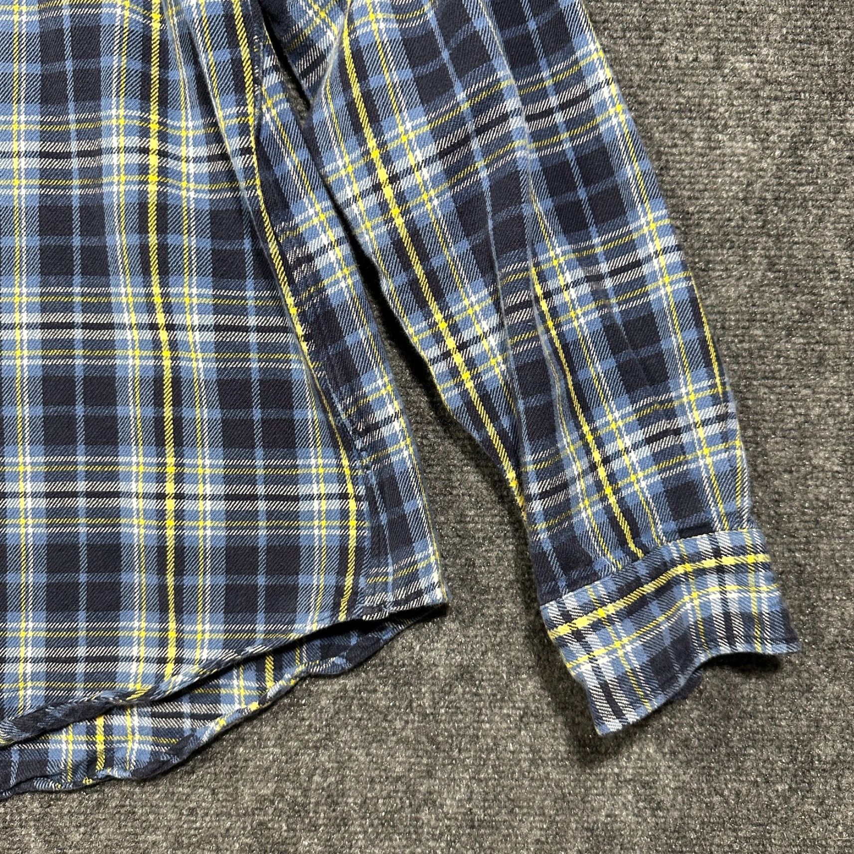 Ralph Lauren Ralph Lauren Shirt Mens XL Classic Fit Blue Plaid Cotton Flannel Button Down Size US XL / EU 56 / 4 - 3 Thumbnail