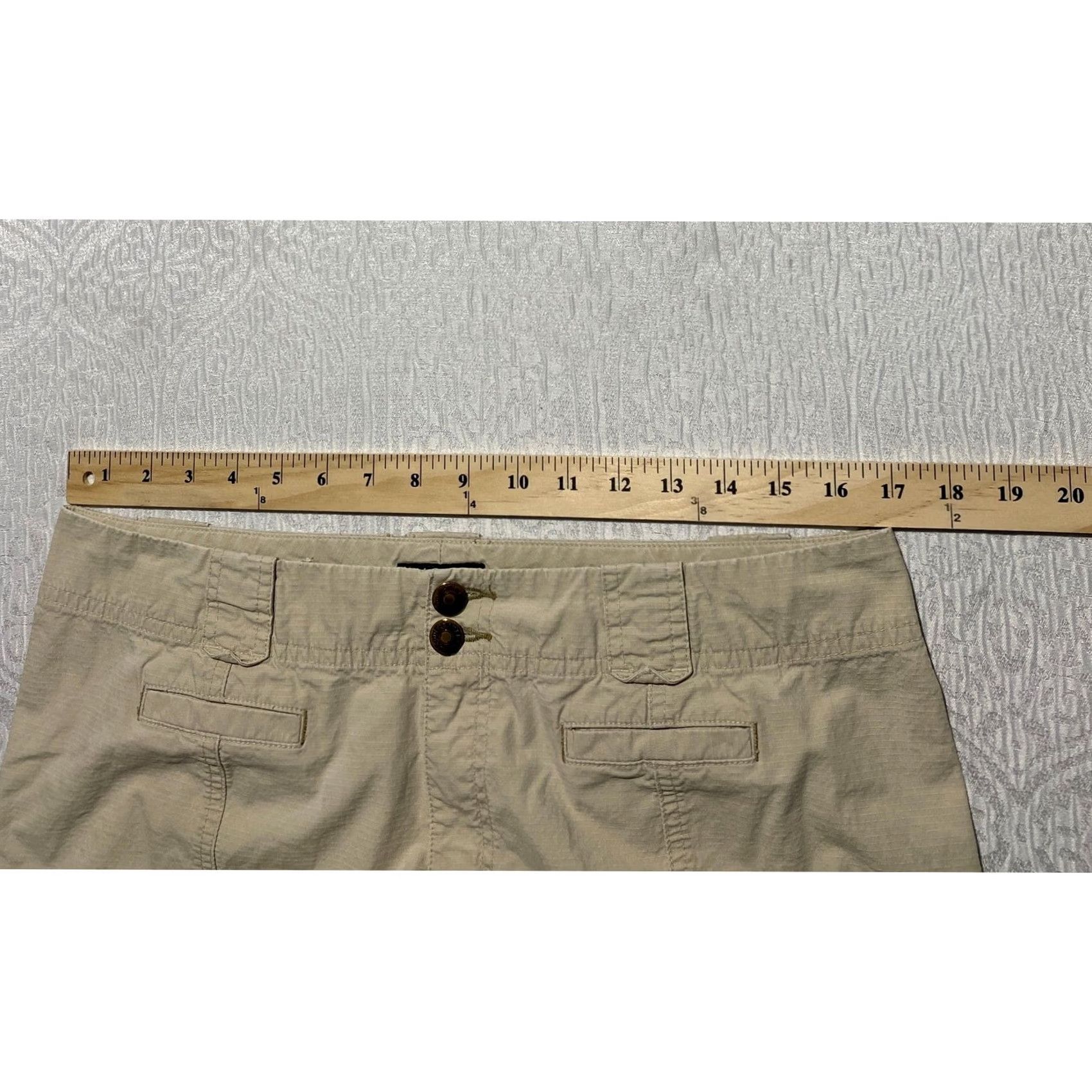 Eddie Bauer Eddie Bauer Vashon Fit Cargo Crop Pants Womens 12 Khaki Beige Wide-Leg Ripstop Modern Utility Outdoor Spring Summer Fall Women Size 24" / US 00 / IT 34 - 6 Thumbnail