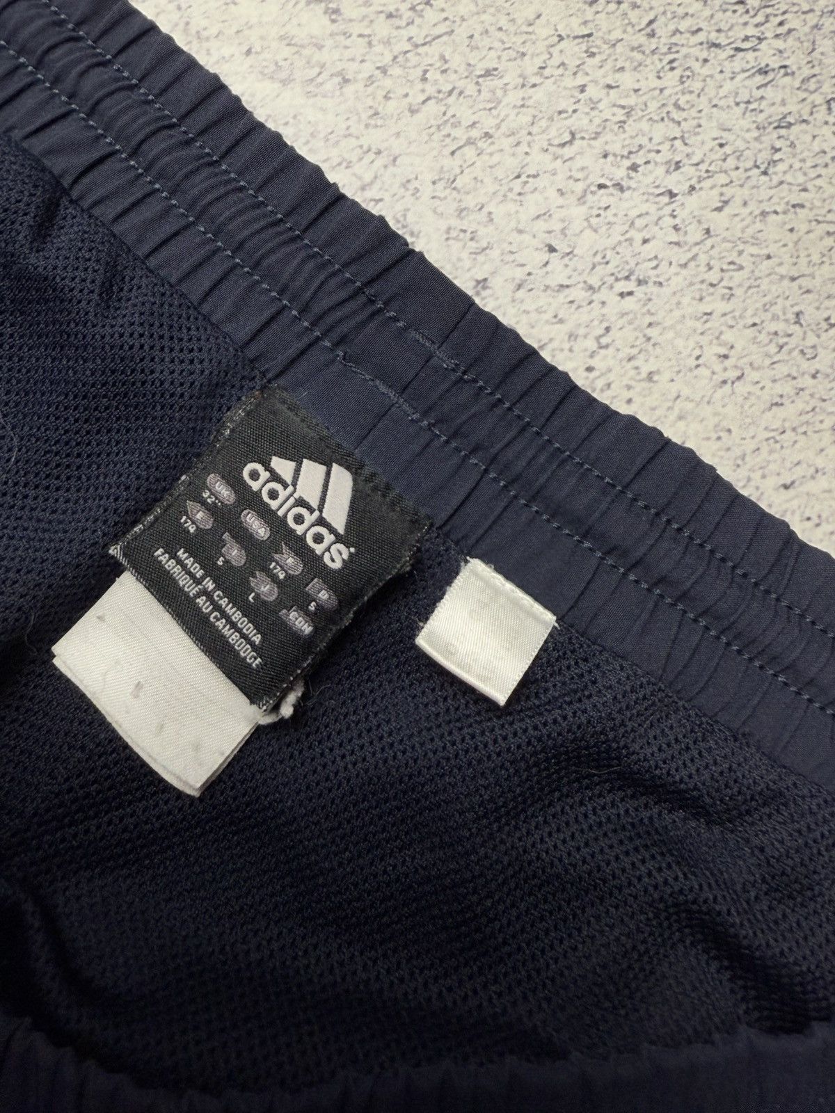 Adidas Vintage Adidad Sweatpants Drill Sportswear Y2K Size US 32 / EU 48 - 15 Thumbnail