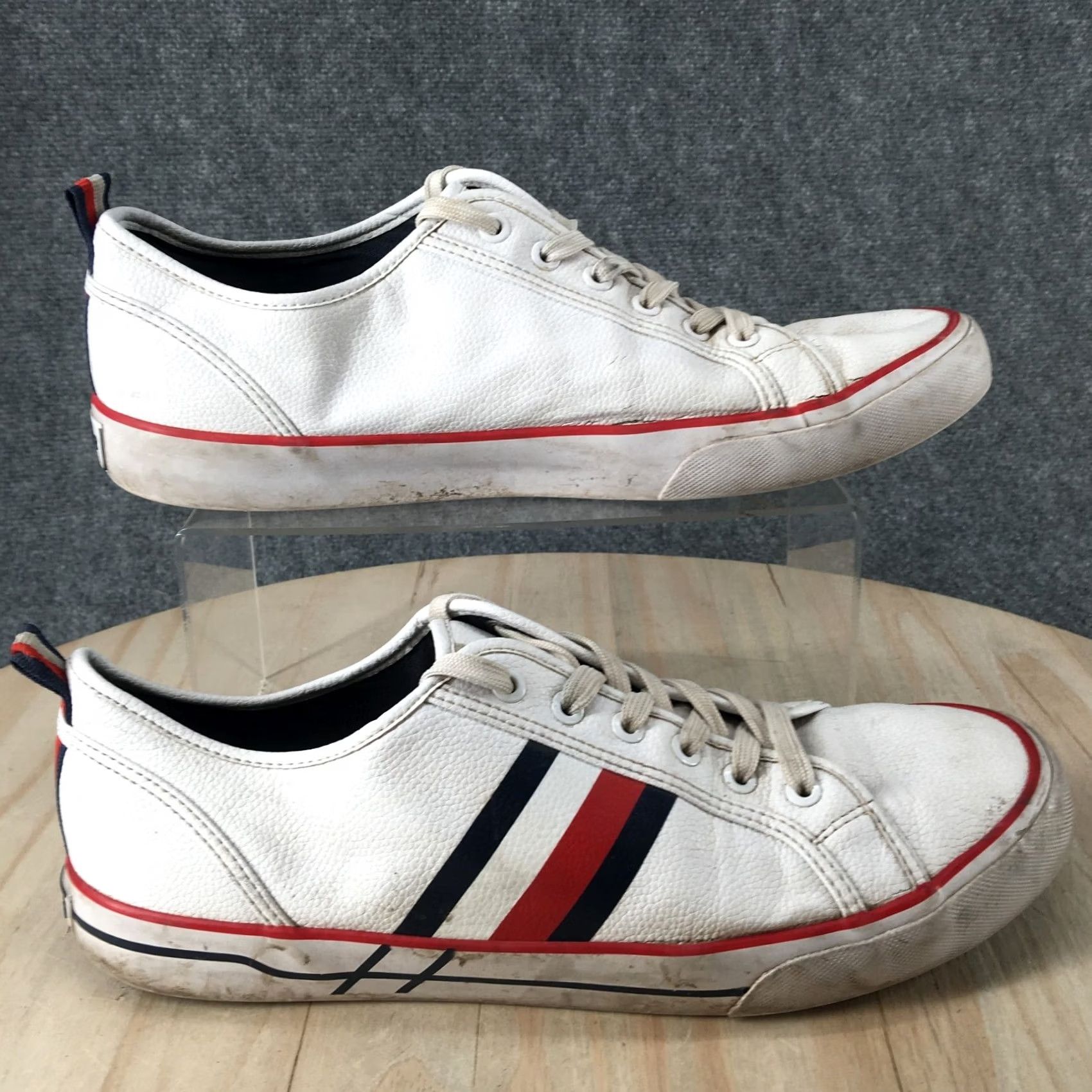 Tommy Hilfiger Tommy Hilfiger Shoes Mens 10.5 Low Top Sneaker White Faux Leather Lace Up Casual Size US L / EU 52-54 / 3 - 2 Thumbnail