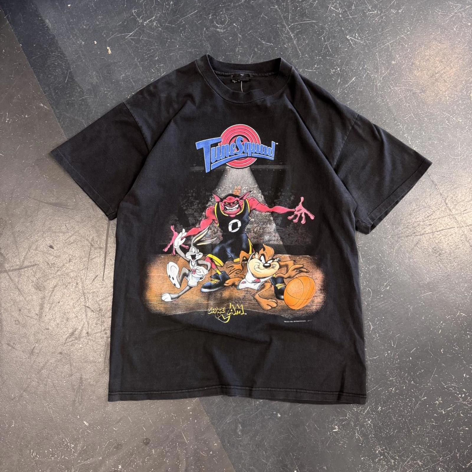 Vintage Vintage 1995 RARE PRINT Looney Tunes Space Jam Tee Size US L / EU 52-54 / 3 - 1 Thumbnail