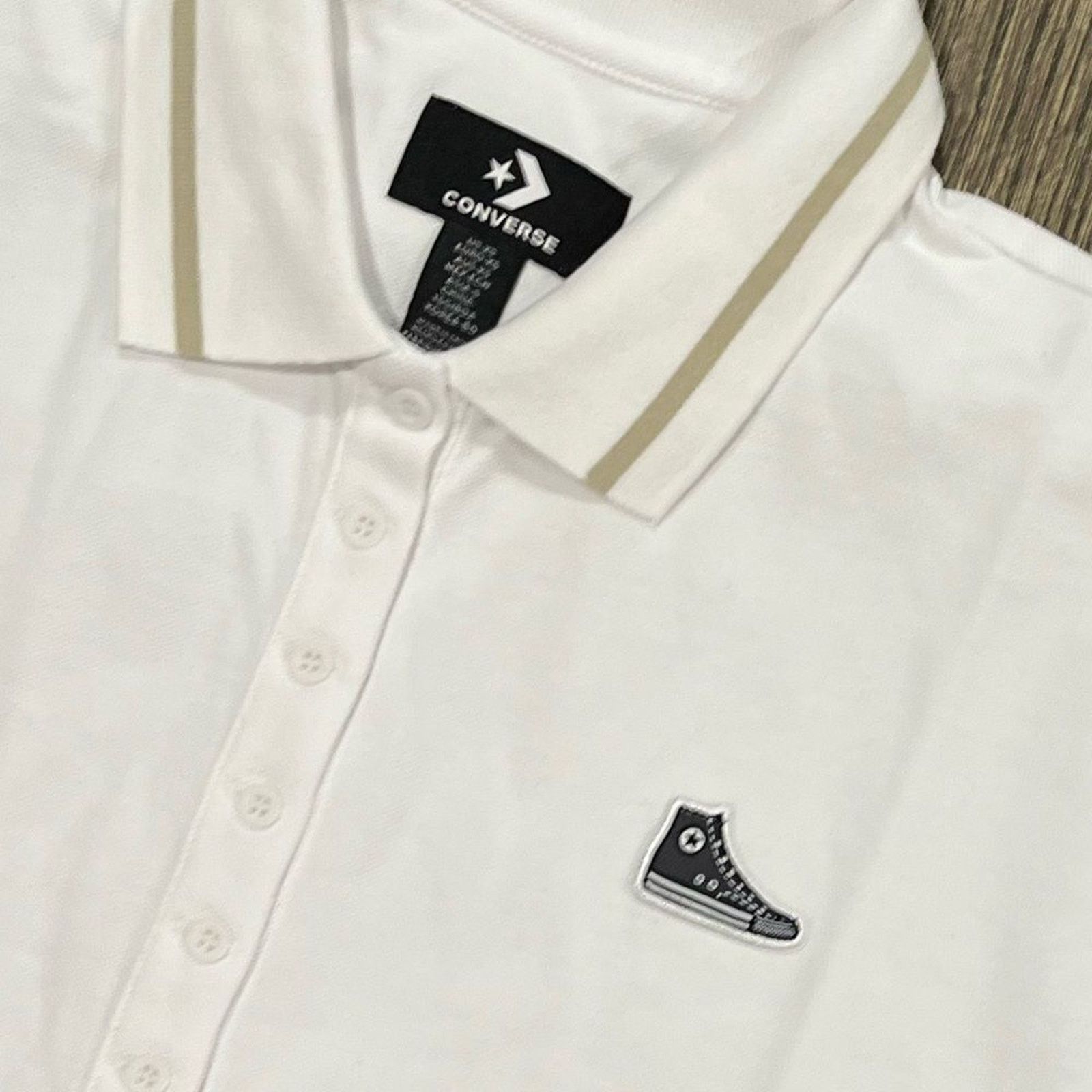 Converse NWOT Converse Casual Polo Shirt Regular Fit White XS Size XS / US 0-2 / IT 36-38 - 2 Thumbnail