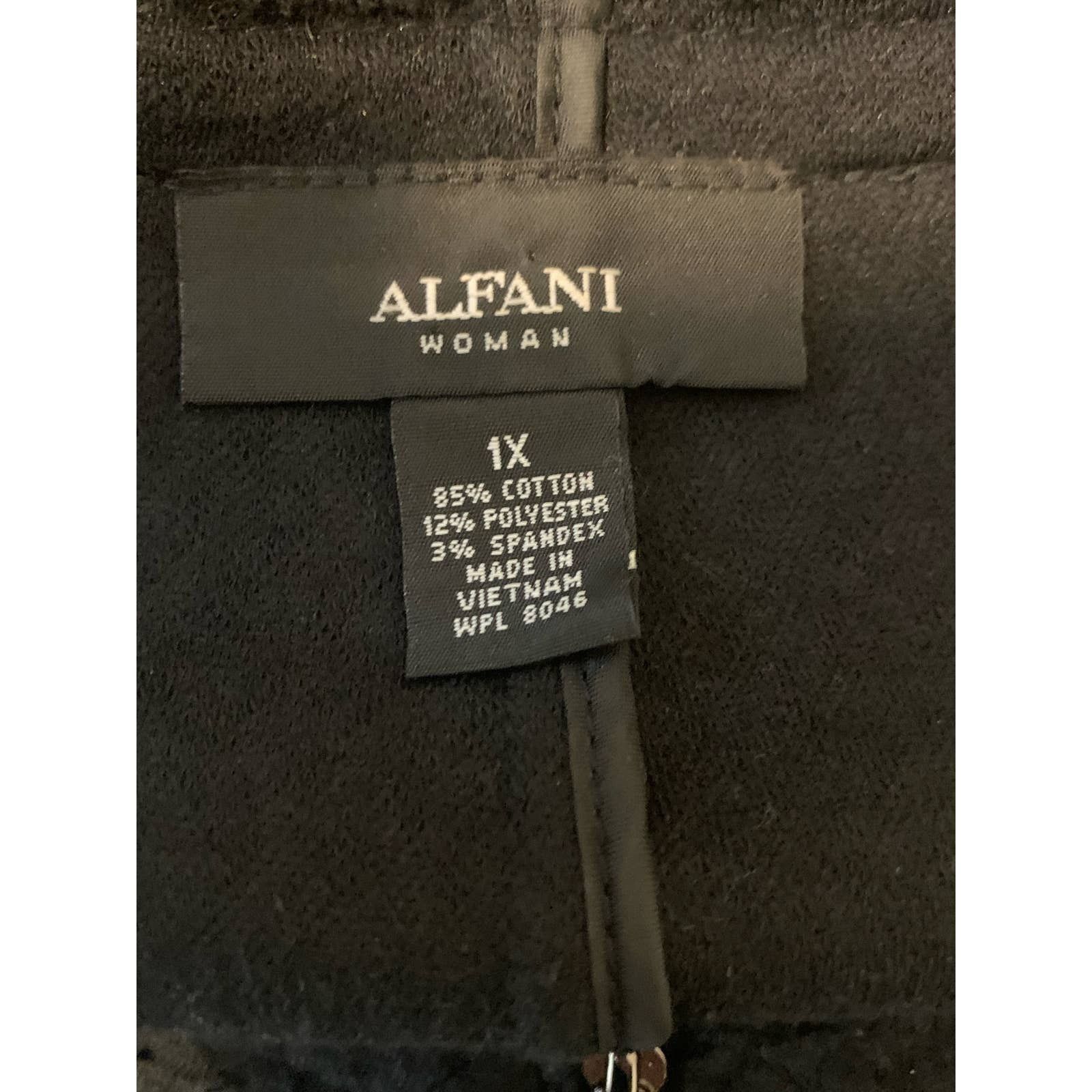 Alfani Alfani black long sleeves zippered knit jacket size 1X Size XL / US 12-14 / IT 48-50 - 3 Thumbnail
